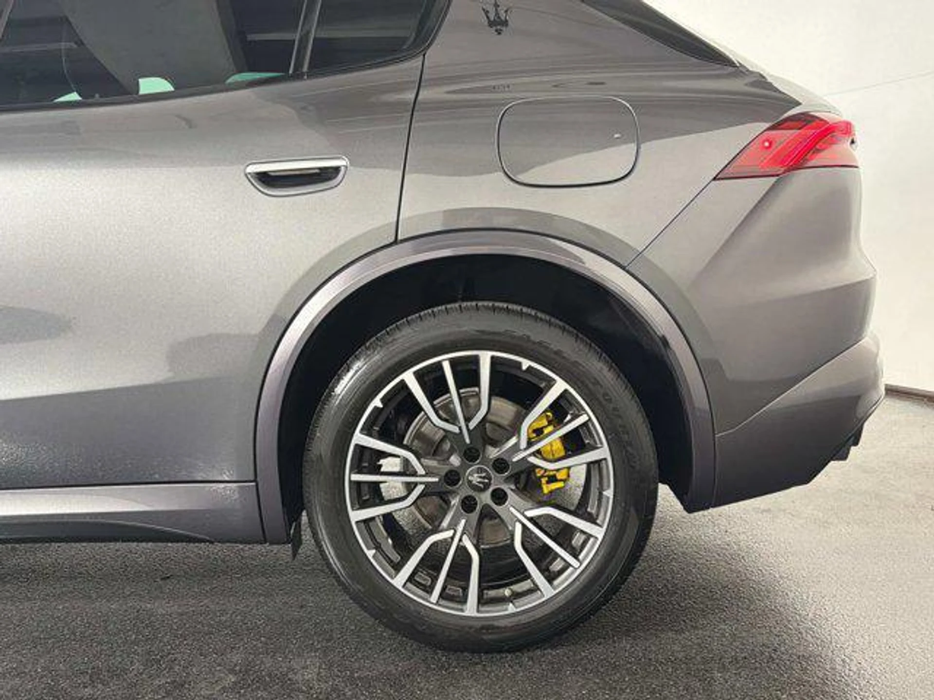 mph014_1029608849_B49_4_Zgr_TU_3d86wlmho2_Le_Uz_K_Nc_32d5d7efab