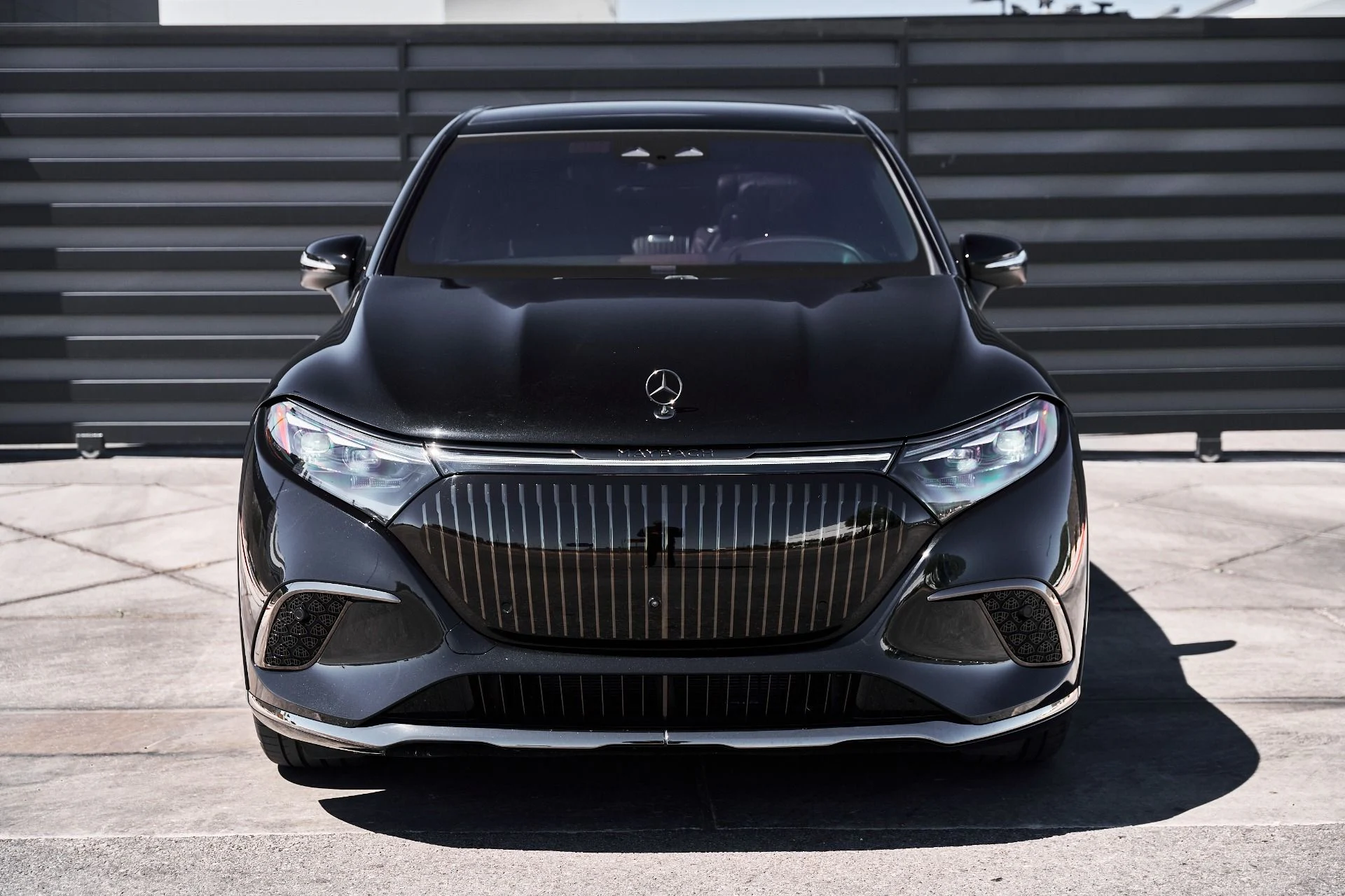 mph014_1030097112_Used_2024_Mercedes_Benz_EQS_Maybach_EQS_680_1775326000_f4de02d348