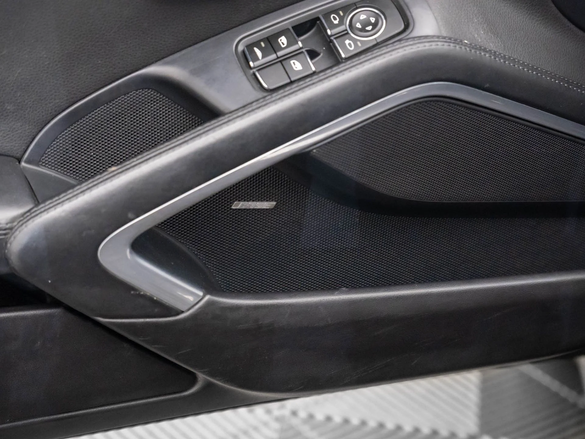 mph014_1033072110_8c360f2f5478be0097716482100455b2x_9cbb9a2d57