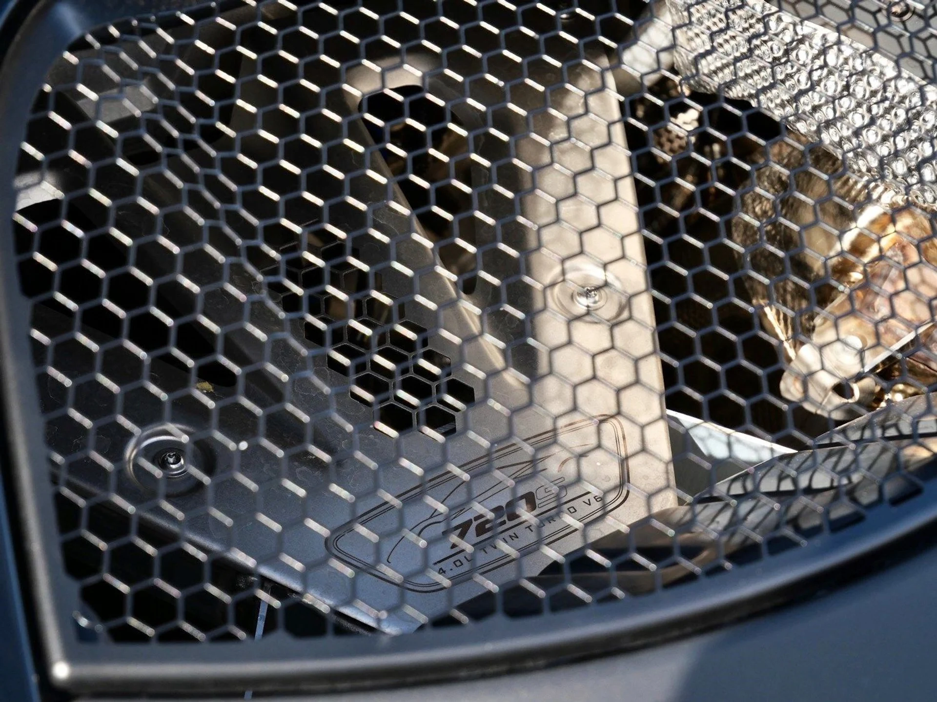 mph014_1037459808_5406a58b261564349a22b90c27a273fcx_97aa6f114f