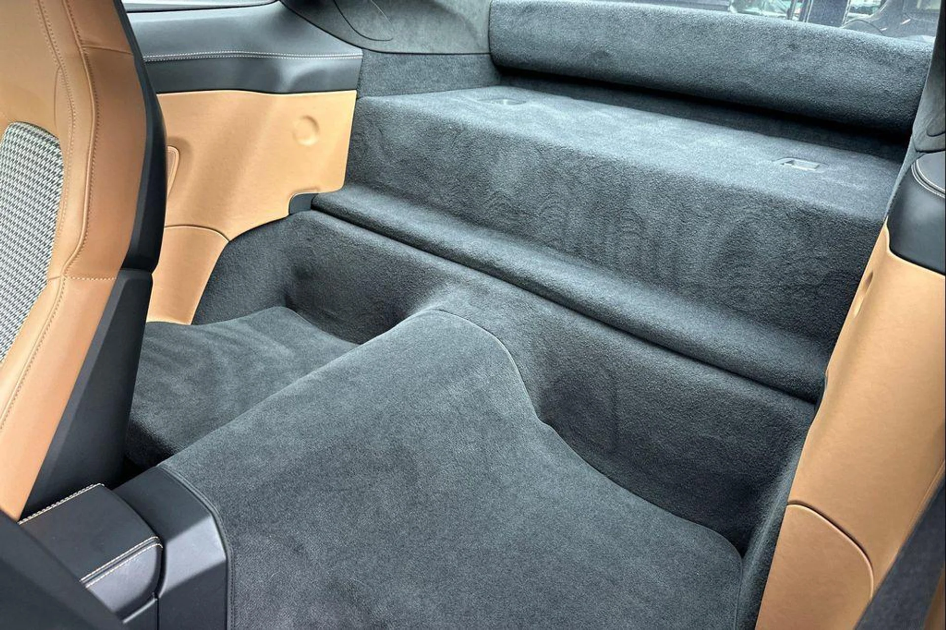 mph014_103932350_Wf8_Tn_Be_PQK_8jjc_G1l0_Tkdfdx_M_34436f73ed