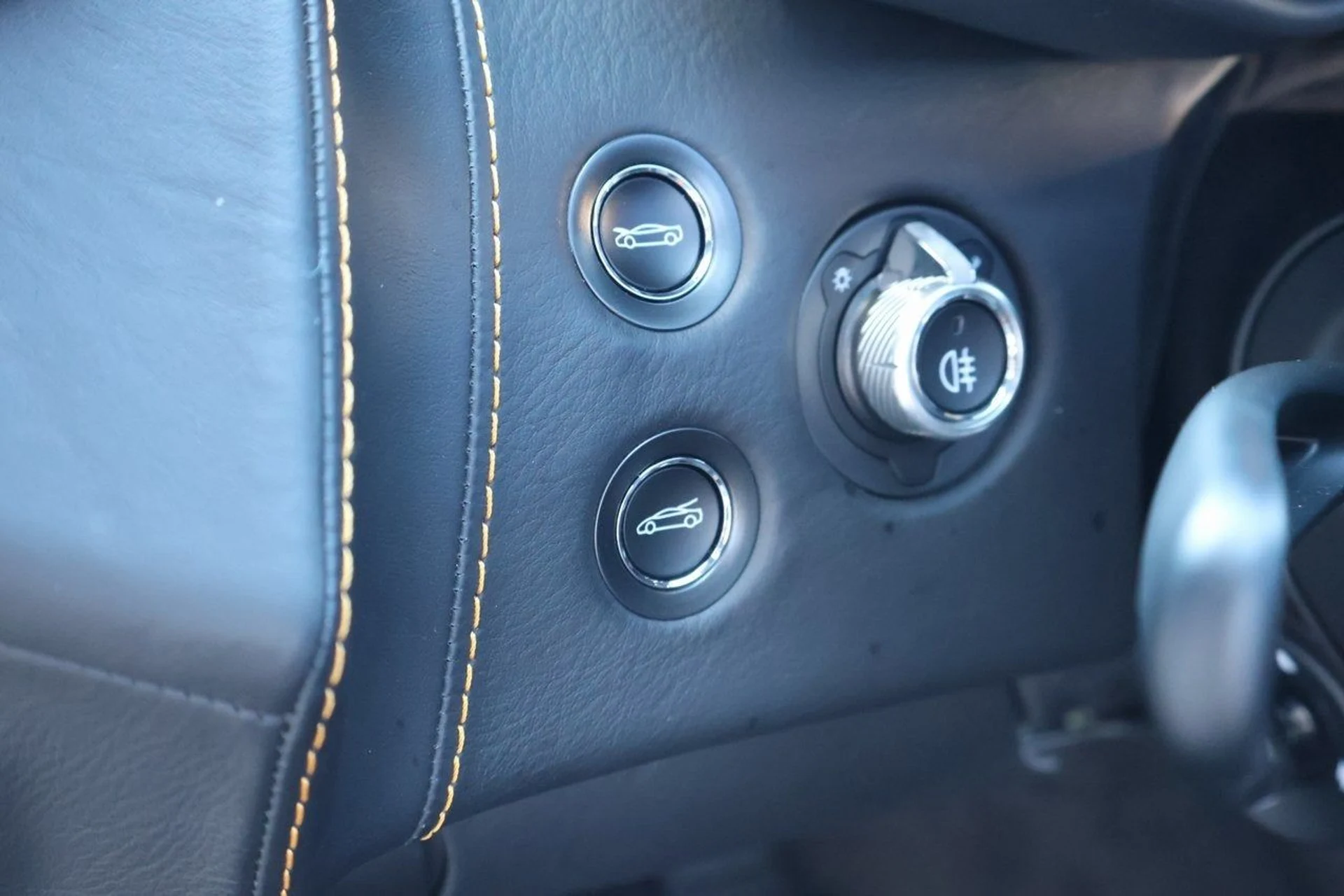 mph014_1039756552_15_1e50d445cf