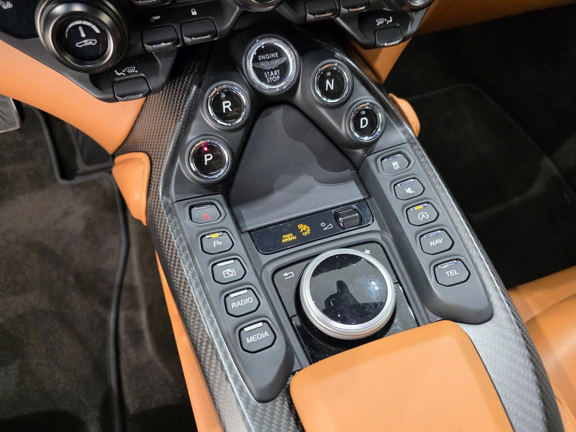 mph014_1041610219_cf1039863b9f913988ef87a277ef3b99_6e5fce1256