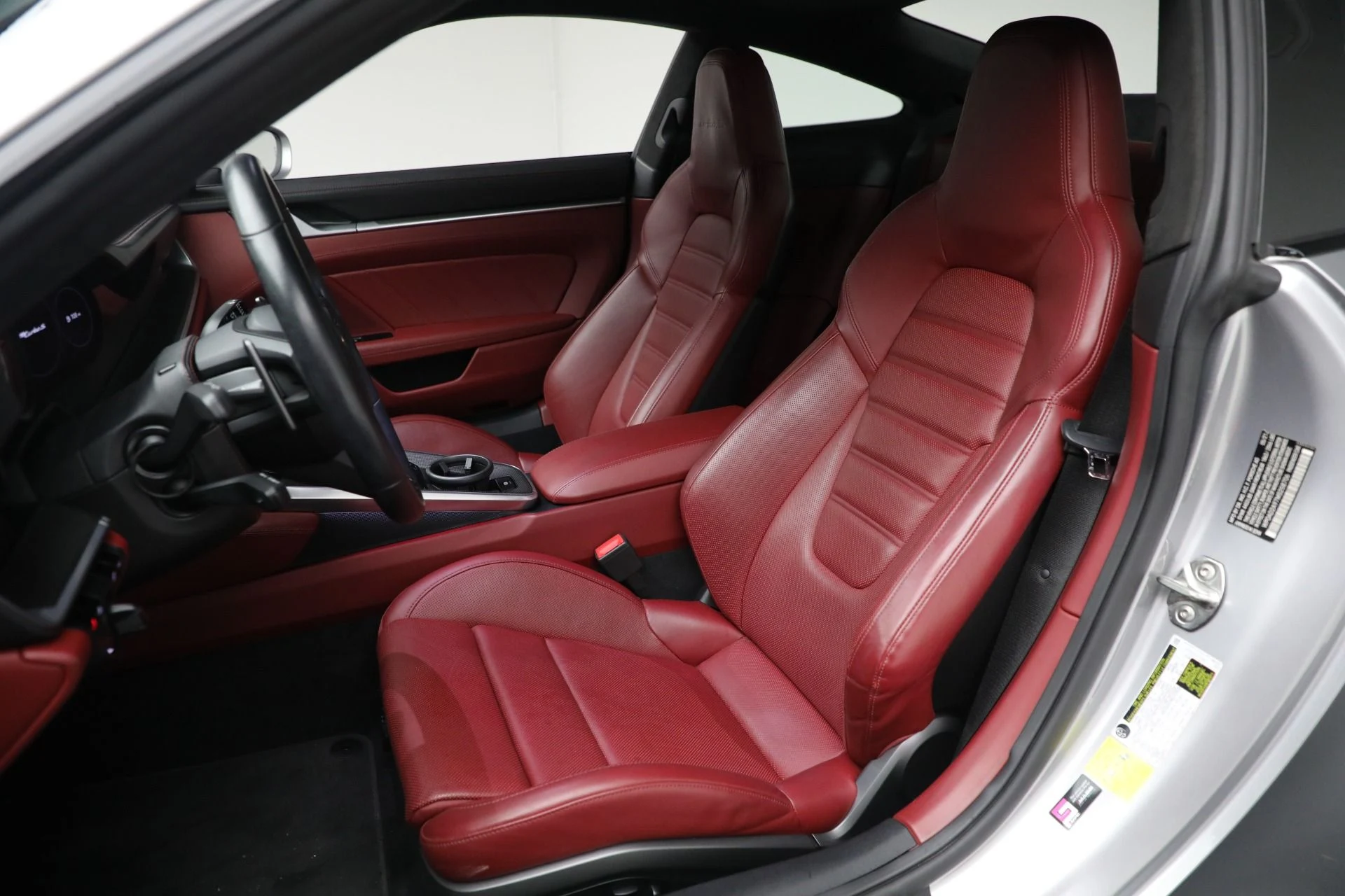 mph014_1046233185_Used_2021_Porsche_911_Turbo_S_1760565433_eb3ebeddda
