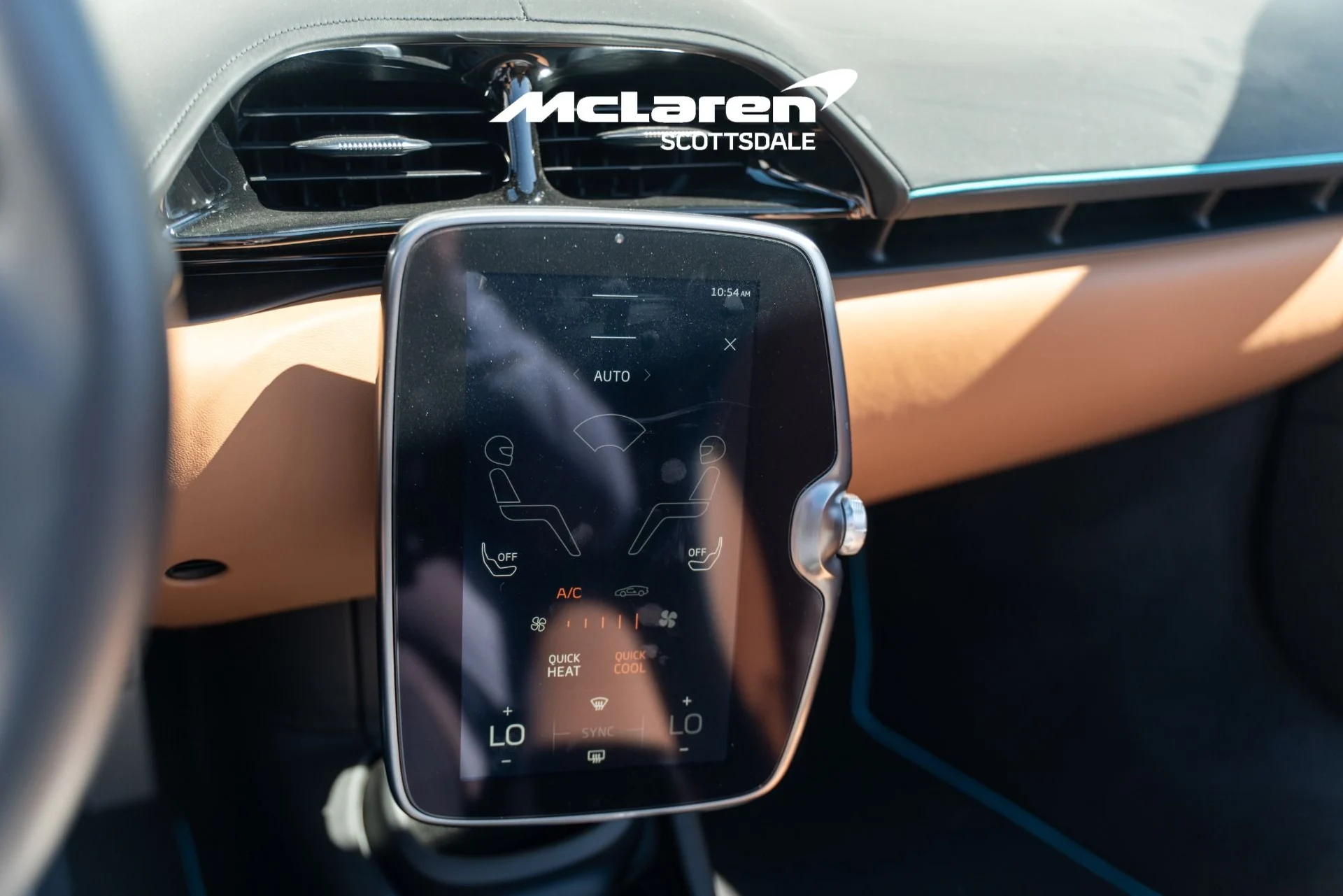 mph014_1051005840_Used_2025_MCLAREN_ARTURA_1774117935_8686c09a7c