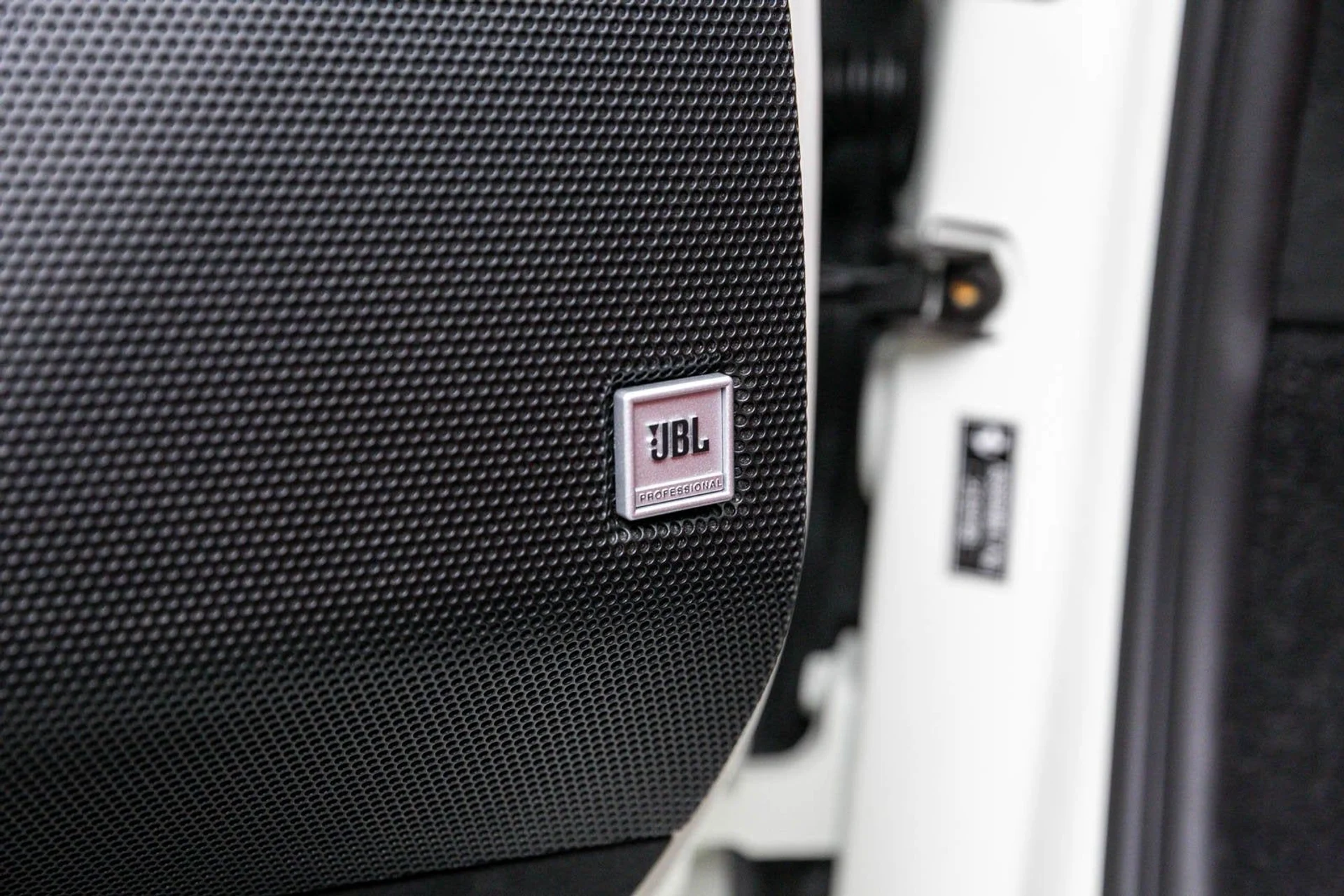 mph014_1057976266_8f2c4bcfc23a4b04a77579b1f0ce031e_90c2570a48