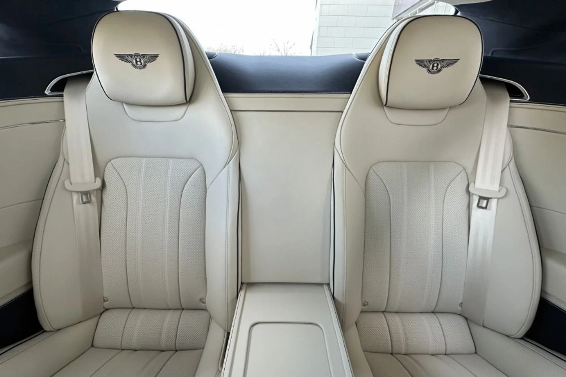 mph014_1058822324_New_2026_Bentley_Continental_GT_GT_1765795974_2b36114619