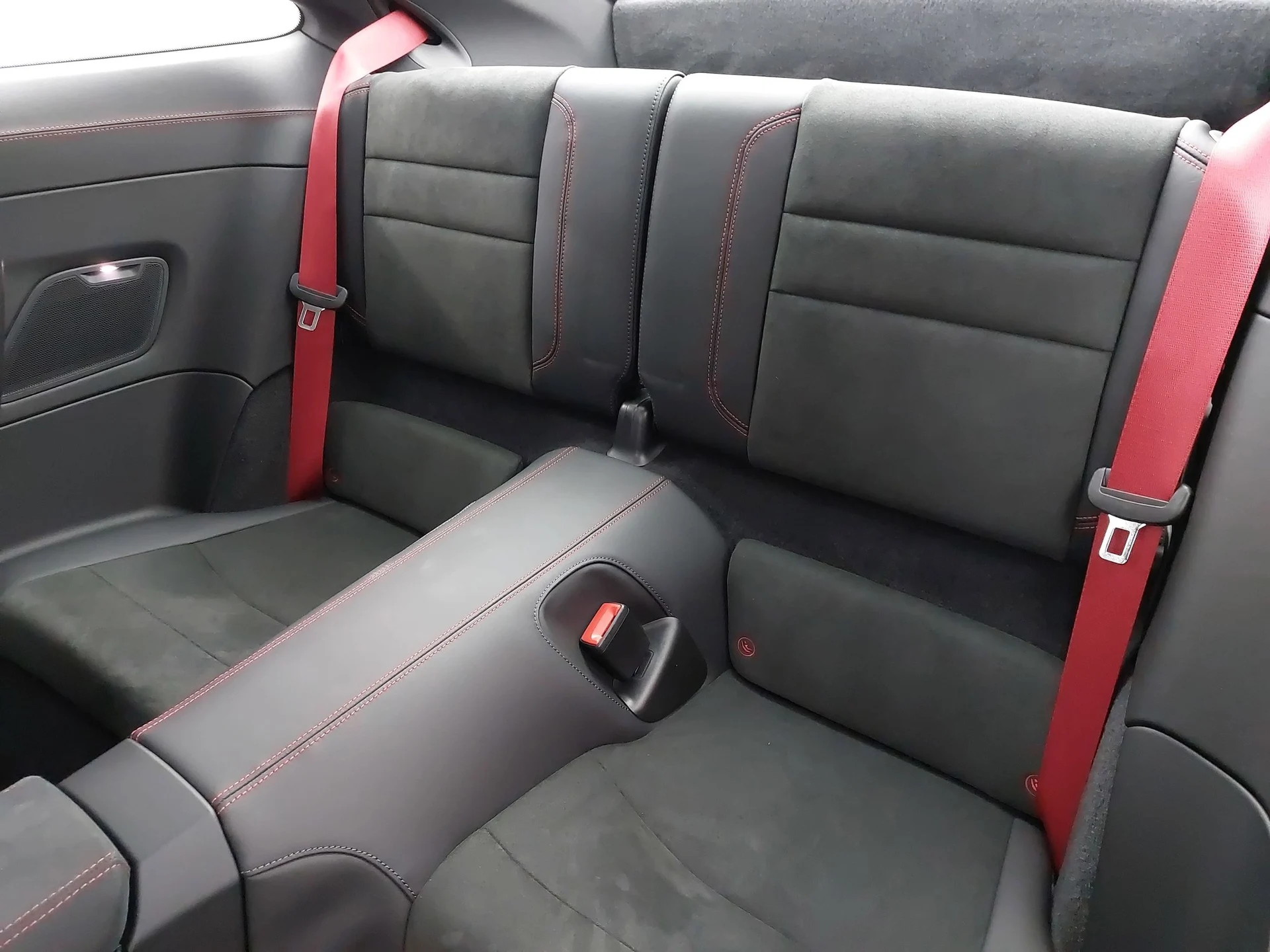 mph014_1060207267_7da0b6b7988ccb8a29d0bd62e5af7ea1x_abfe8c0aab