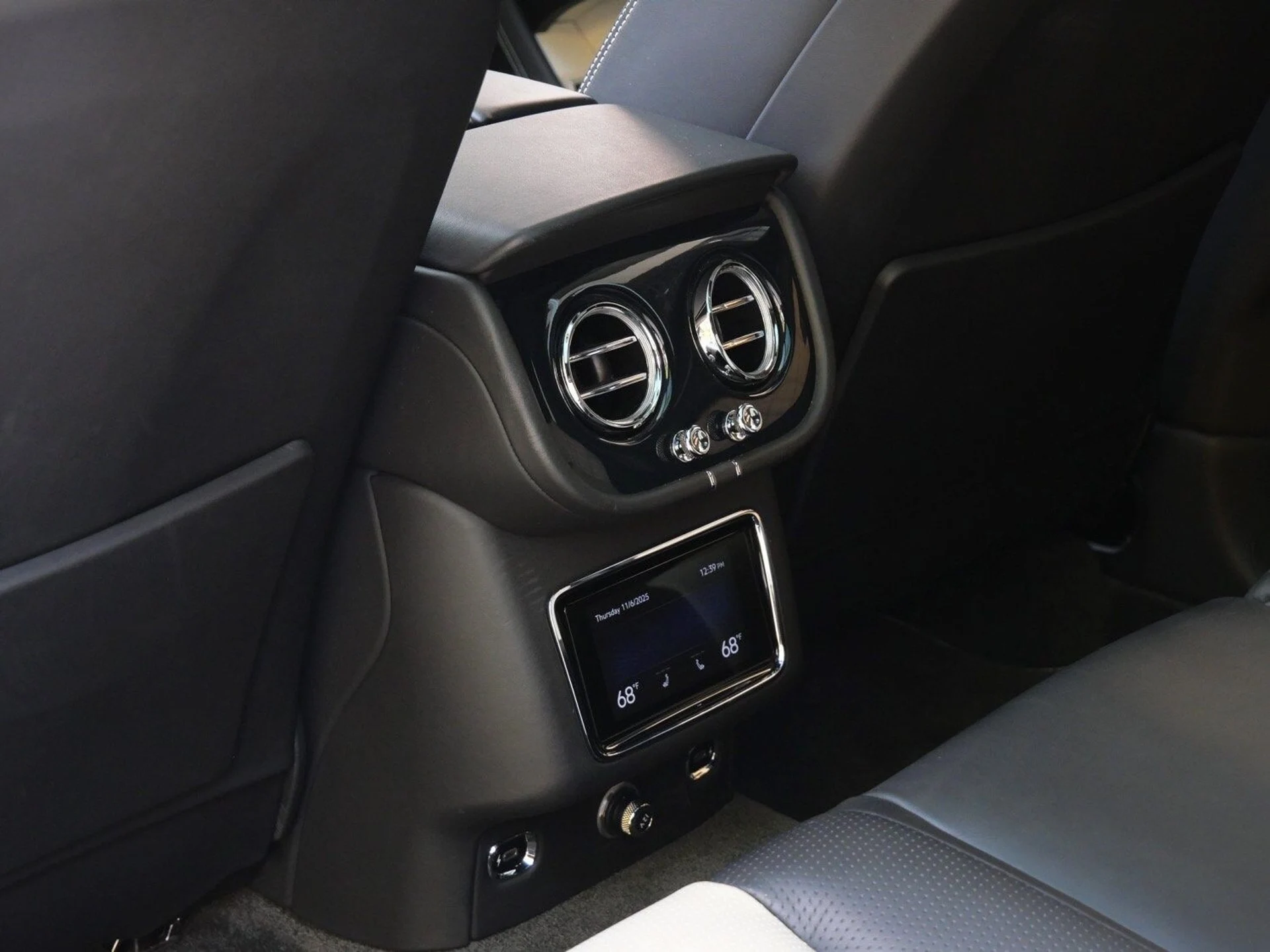 mph014_1061763139_327581d4a29733fb0cf956b37888e03bx_ce35622b86