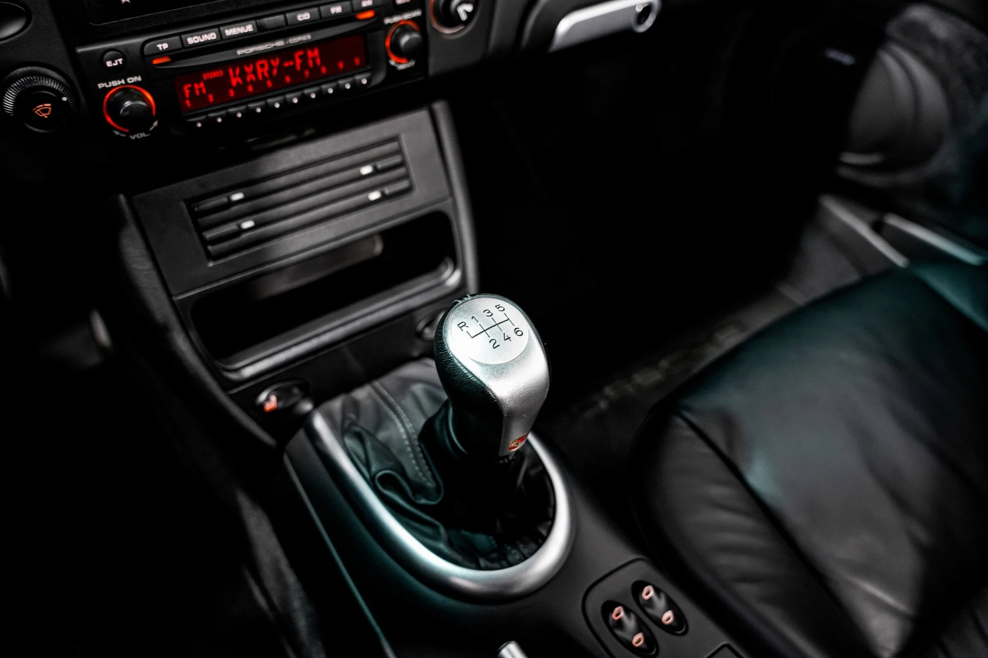 mph014_1061778843_ec7b35dfadd0c6d6a3959de03898da1cx_fba110c4e2