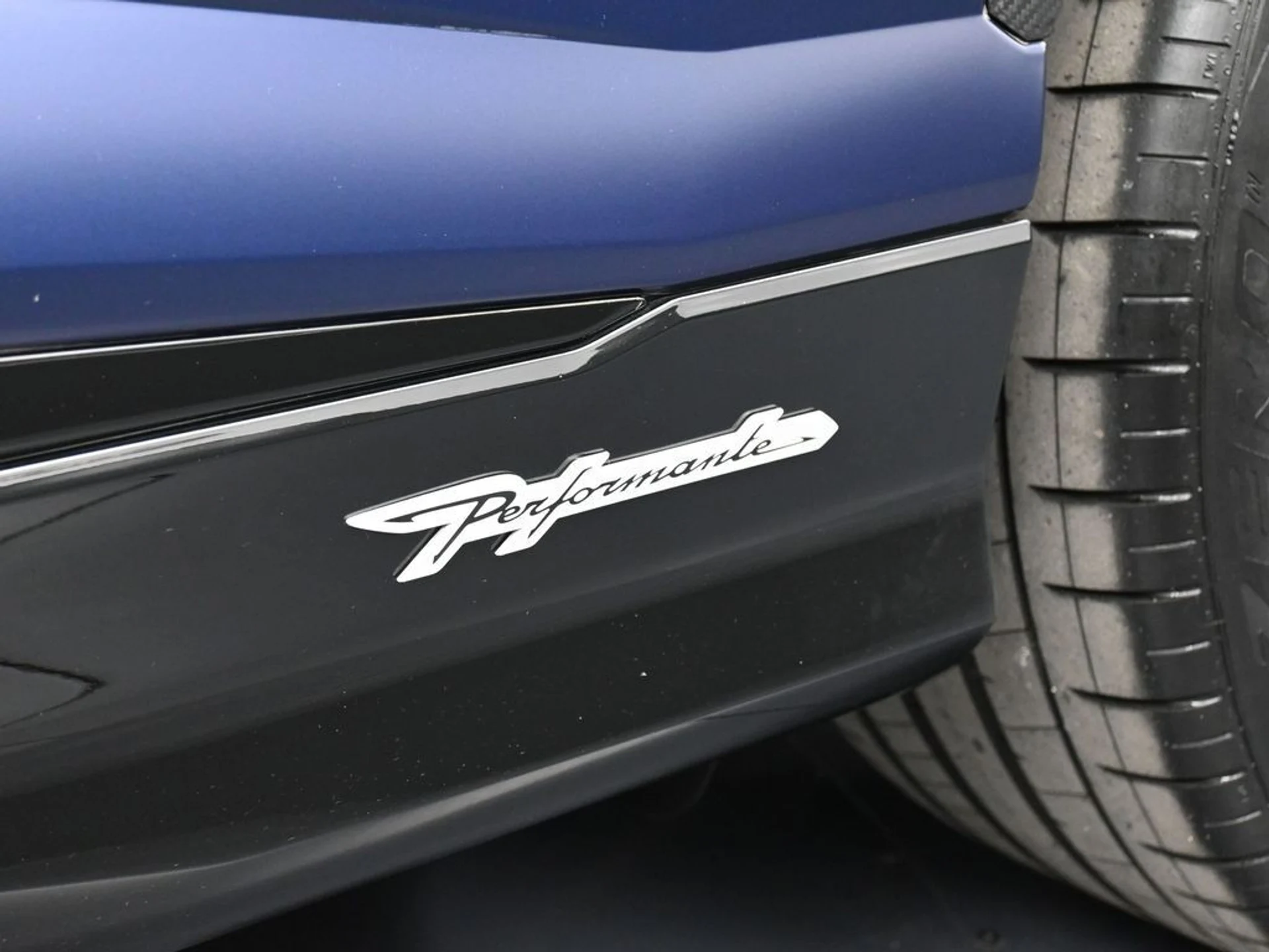 mph014_1068504253_image_14_8f49a1a607