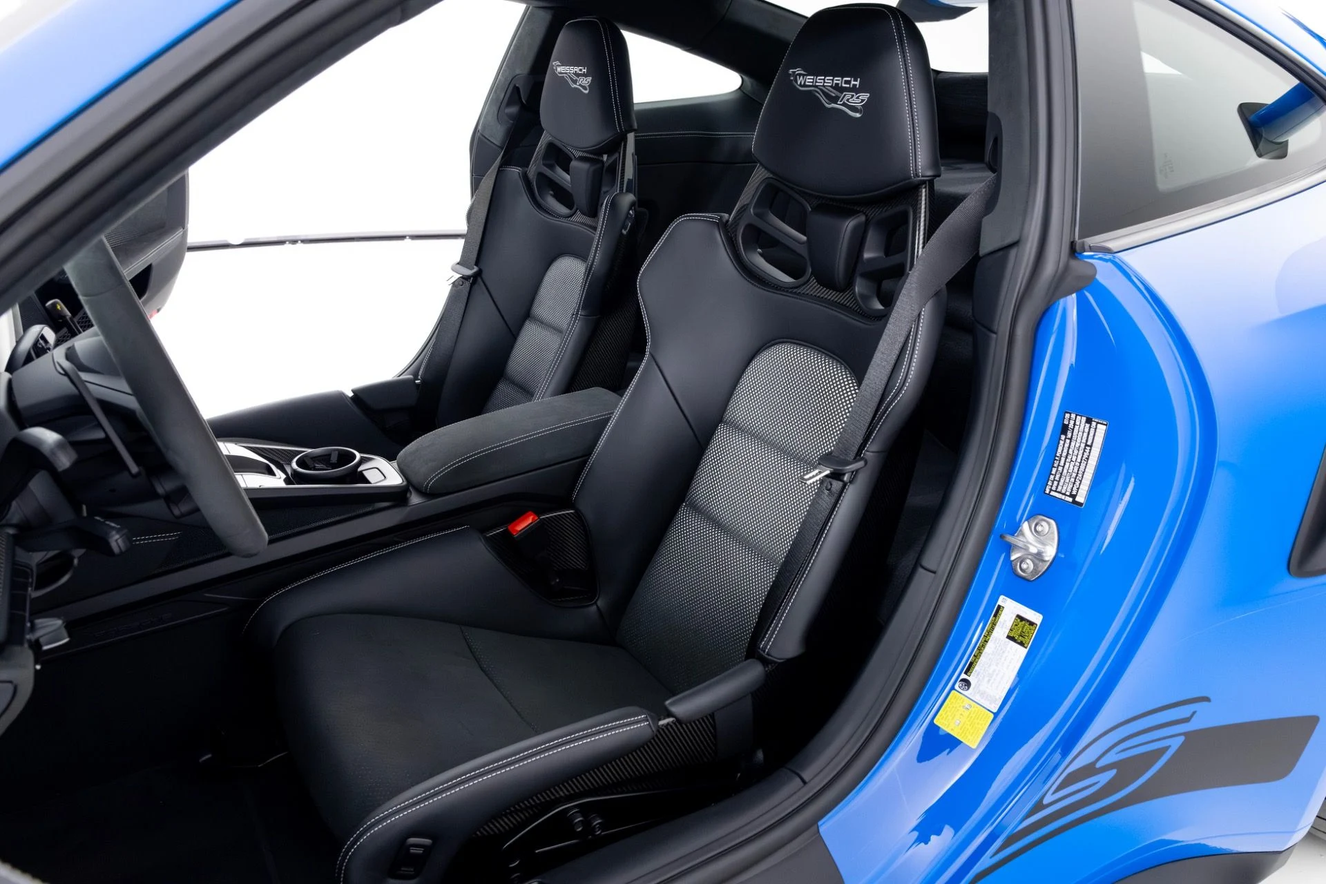 mph014_1071818399_Used_2025_Porsche_911_GT_3_RS_1765482739_e6954e2f63