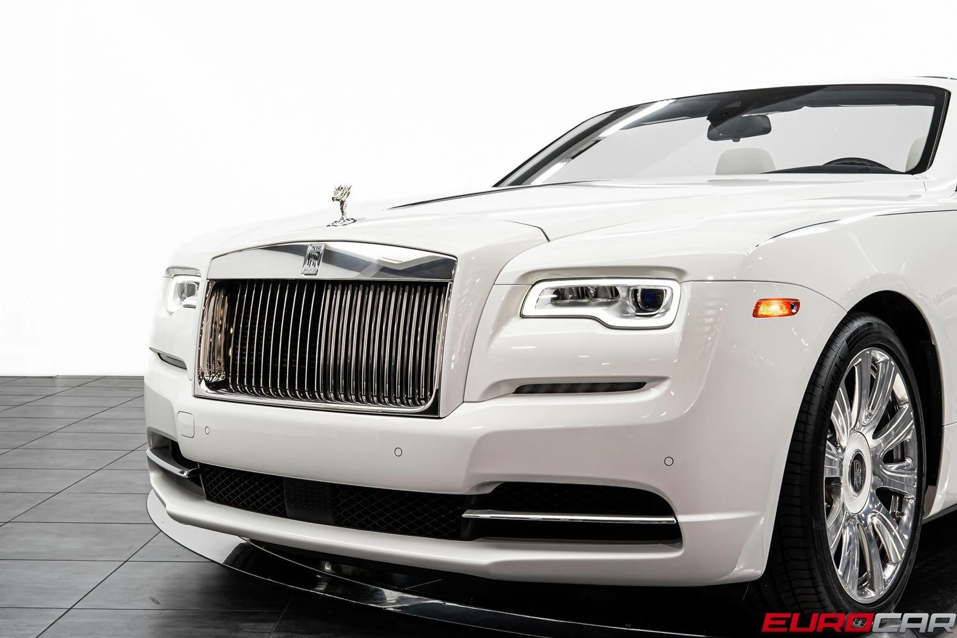 mph014_1071914680_image_15_073c64faf3