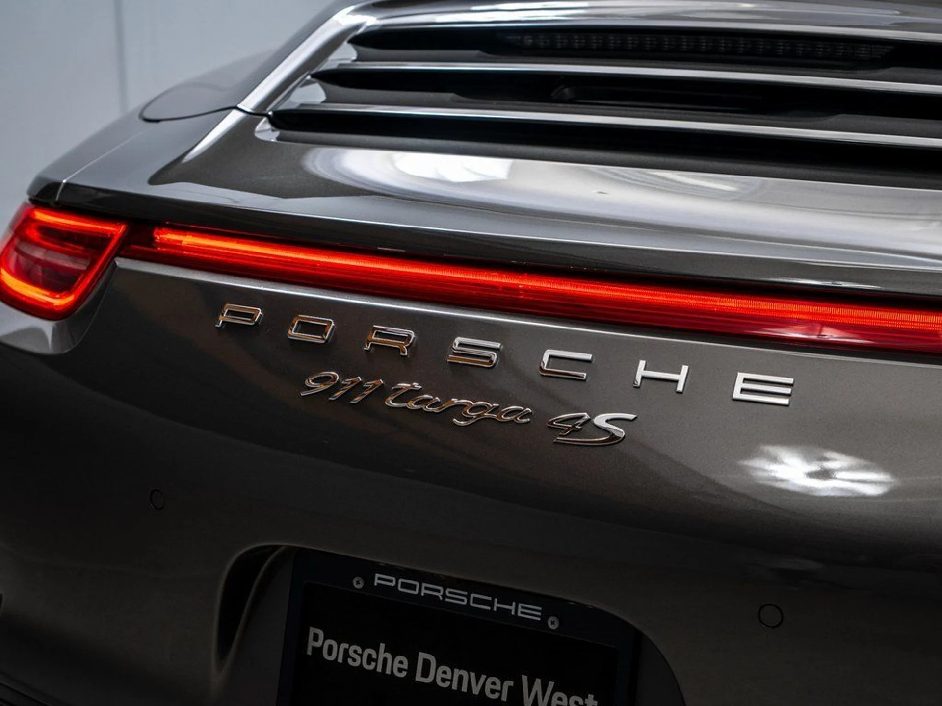 mph014_1073794347_9099d4bbc942f7f1e3ab67e71e79b99e_c928c1bc2b