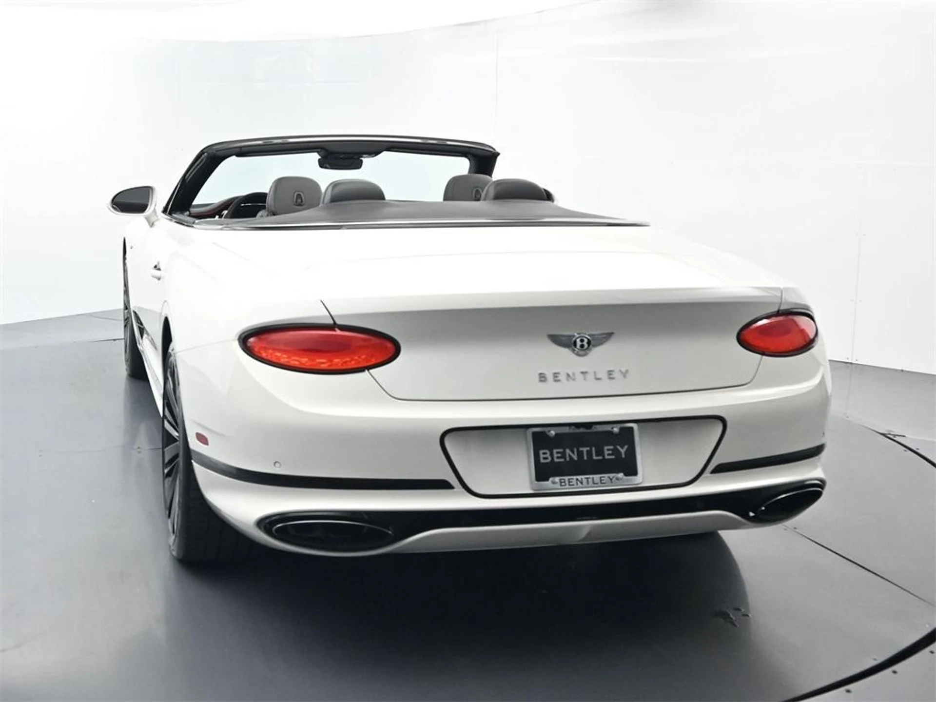 mph014_1077673139_o2_J29_Ia_NQEHFOI_Yz_Doz_Cx6b_Q1io_c12567ddb7