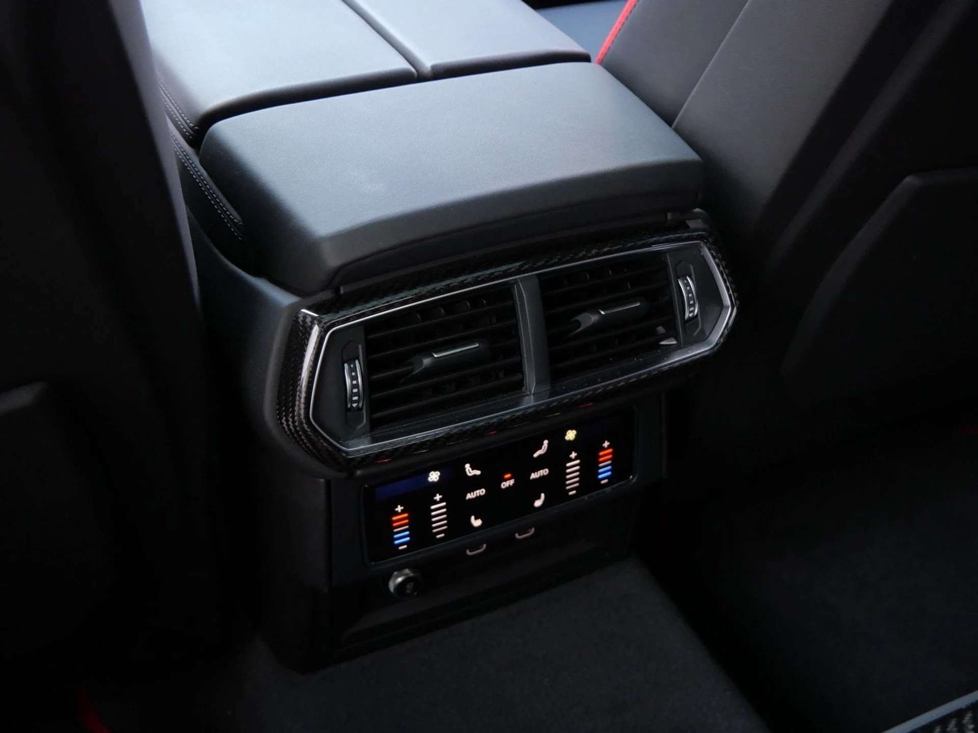 mph014_1078013017_042a3c99cff52a5dd7ba9a0ef28d7d68x_687d801497