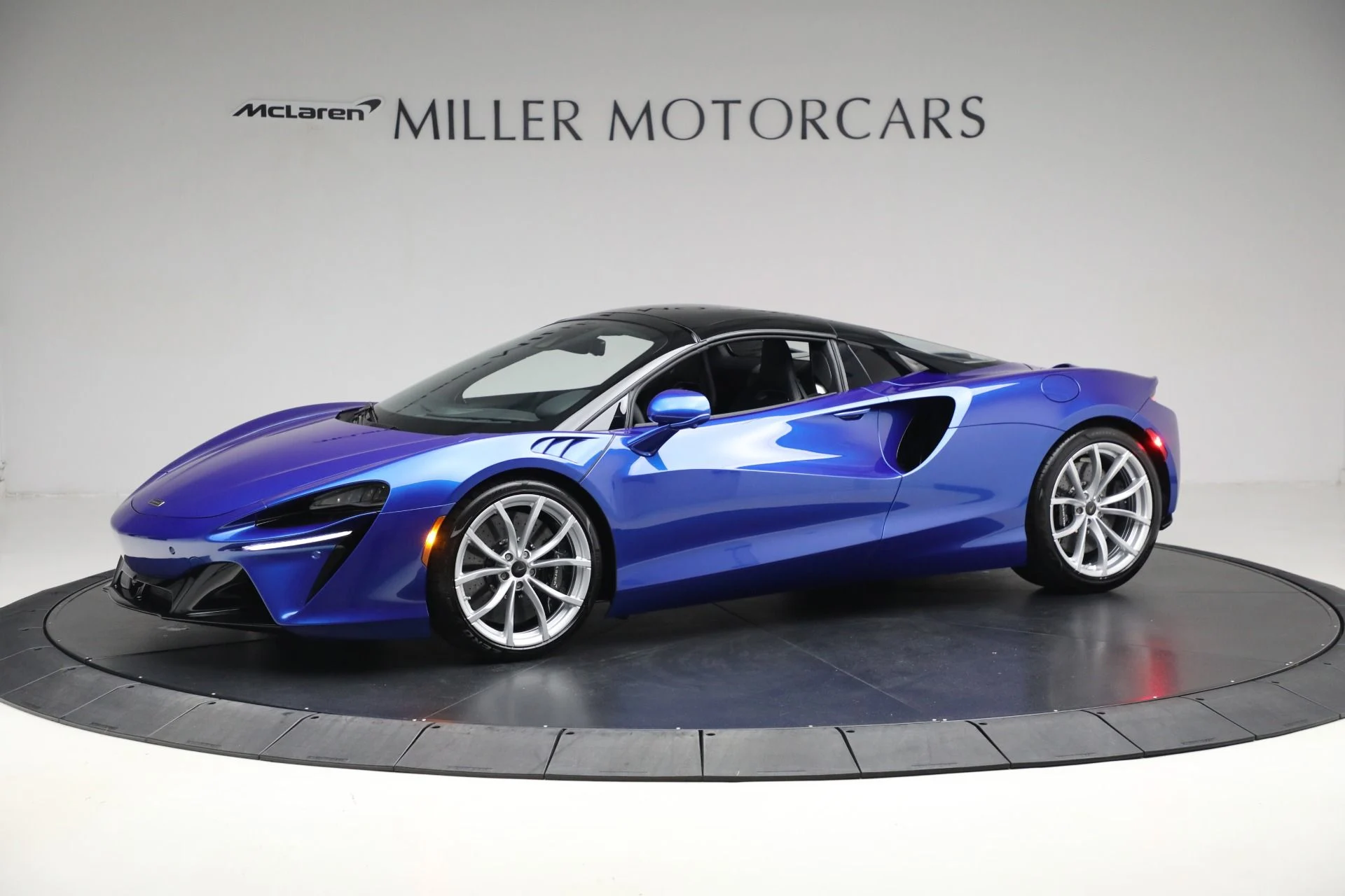 mph014_1080655546_New_2025_Mc_Laren_Artura_Spider_Tech_Lux_3c34733f93