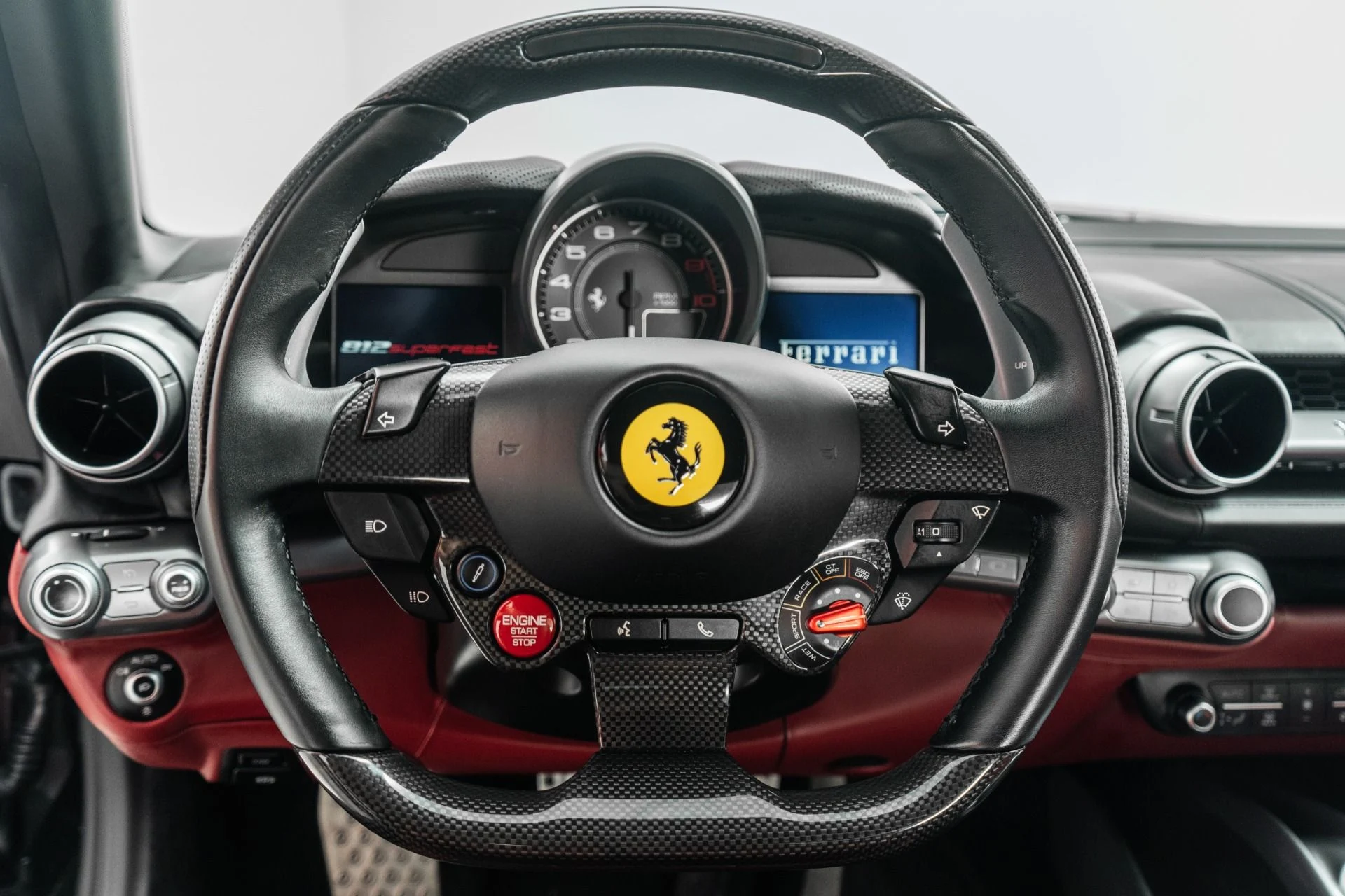 mph014_1083038602_Used_2020_Ferrari_812_Superfast_1775841371_2d1b363172