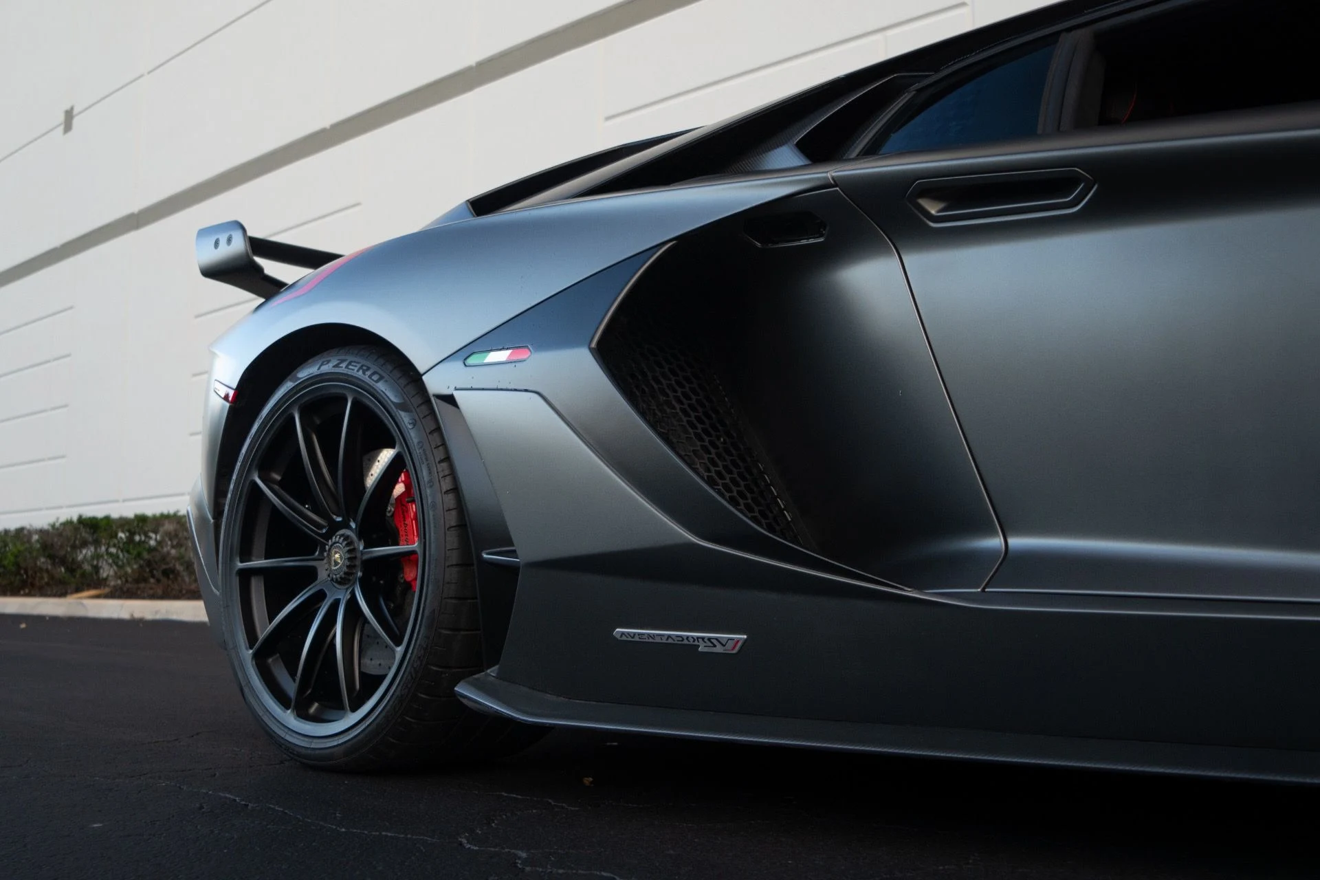 mph014_1091759367_Used_2019_Lamborghini_Aventador_LP_770_4_SVJ_1761096510_1287683043