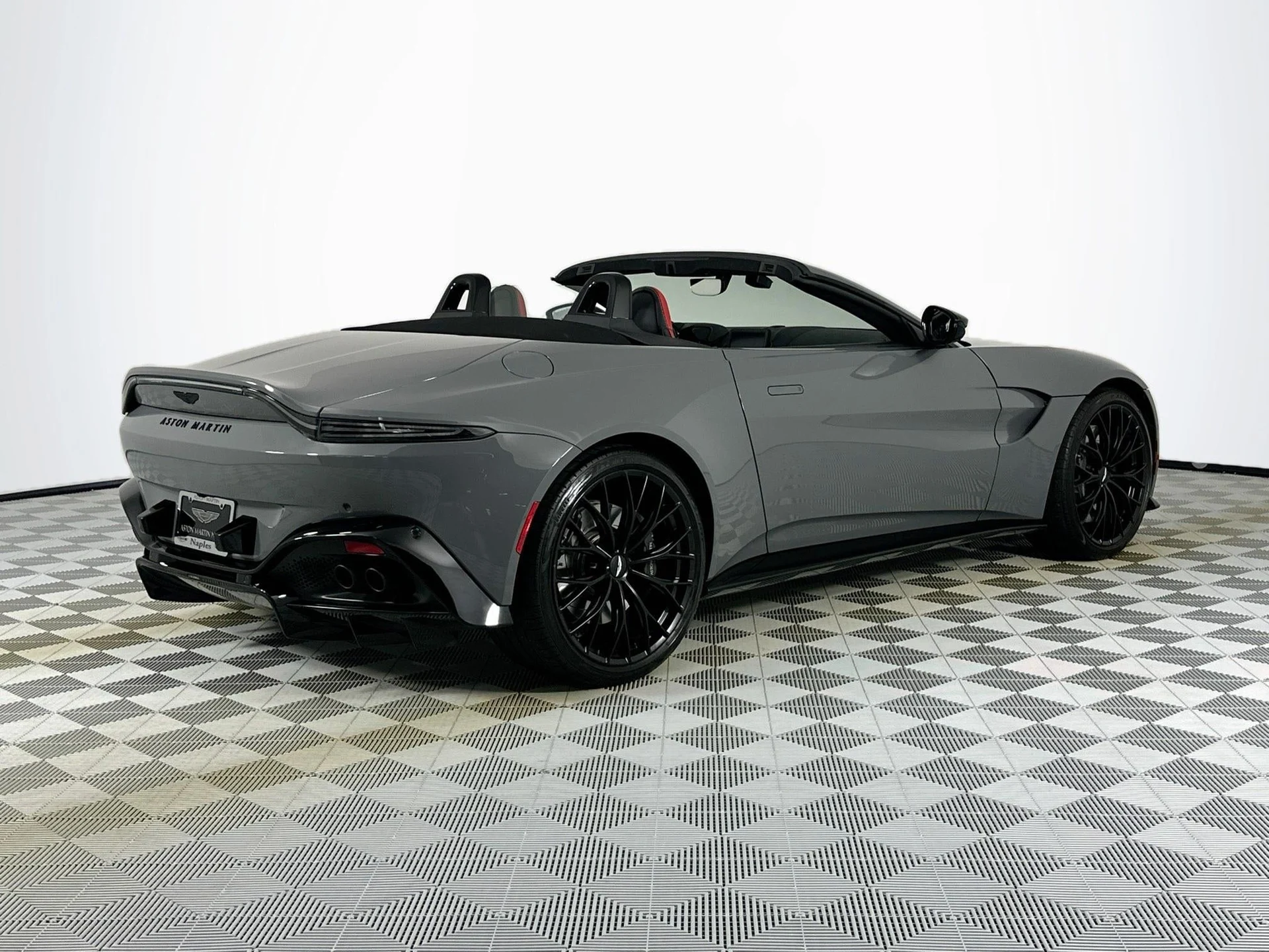 mph014_1093136144_15_634ef4783a