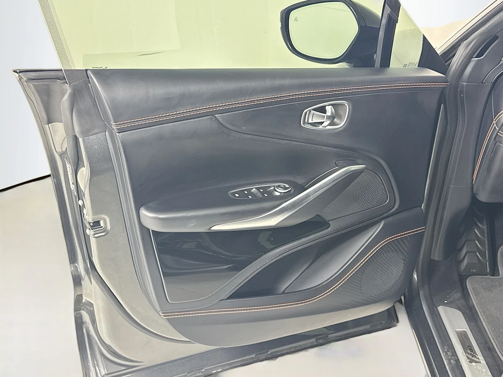 mph014_1103373525_082da8cd9d8d3fdc4cb743baa8c85a67x_655bbf103a