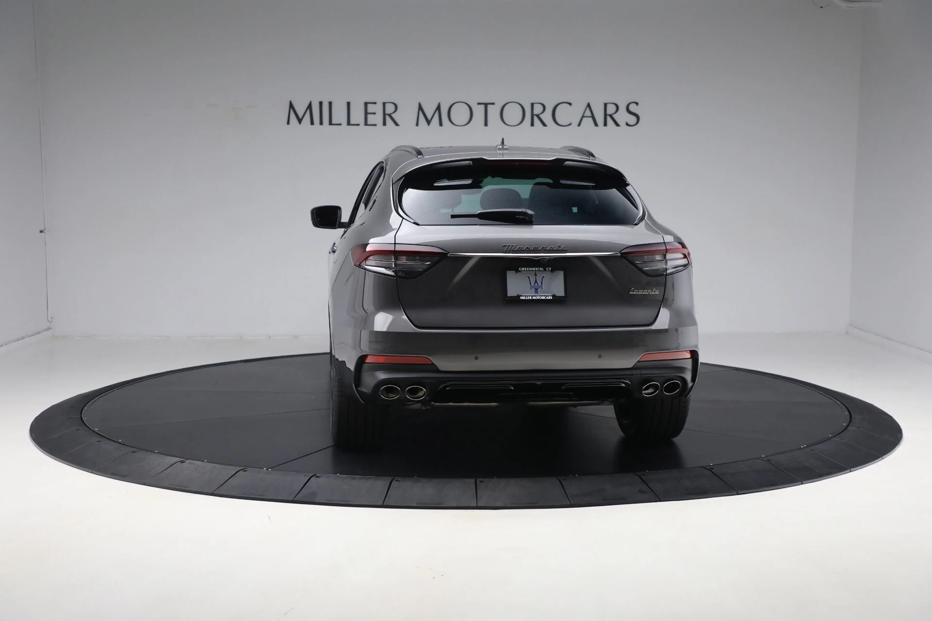 mph014_110721194_New_2024_Maserati_Levante_Modena_Ultima_a7dc1adf91