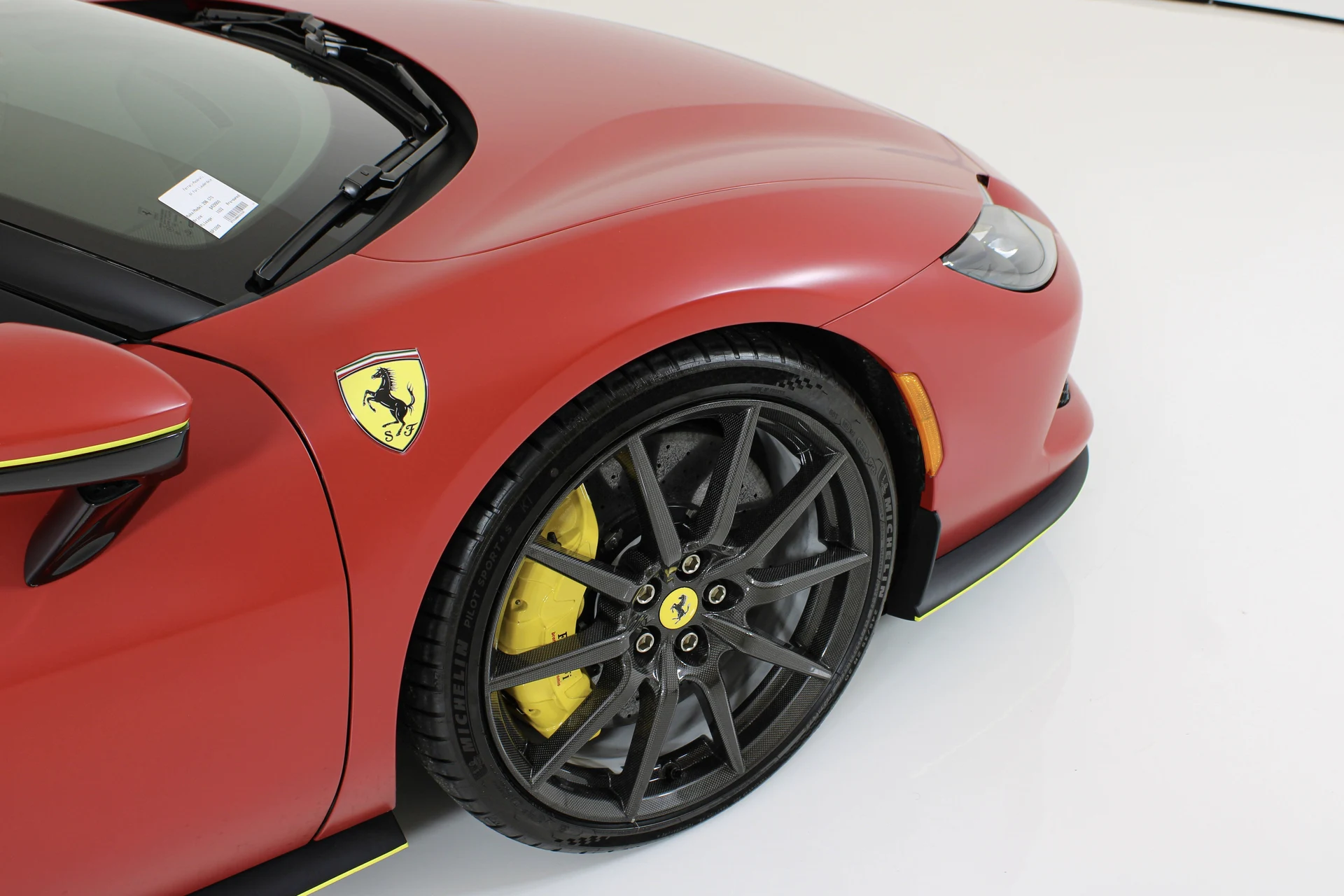 mph014_111426948_ce0ba93ec64db3353b80fb1a39dac931_69752757ff