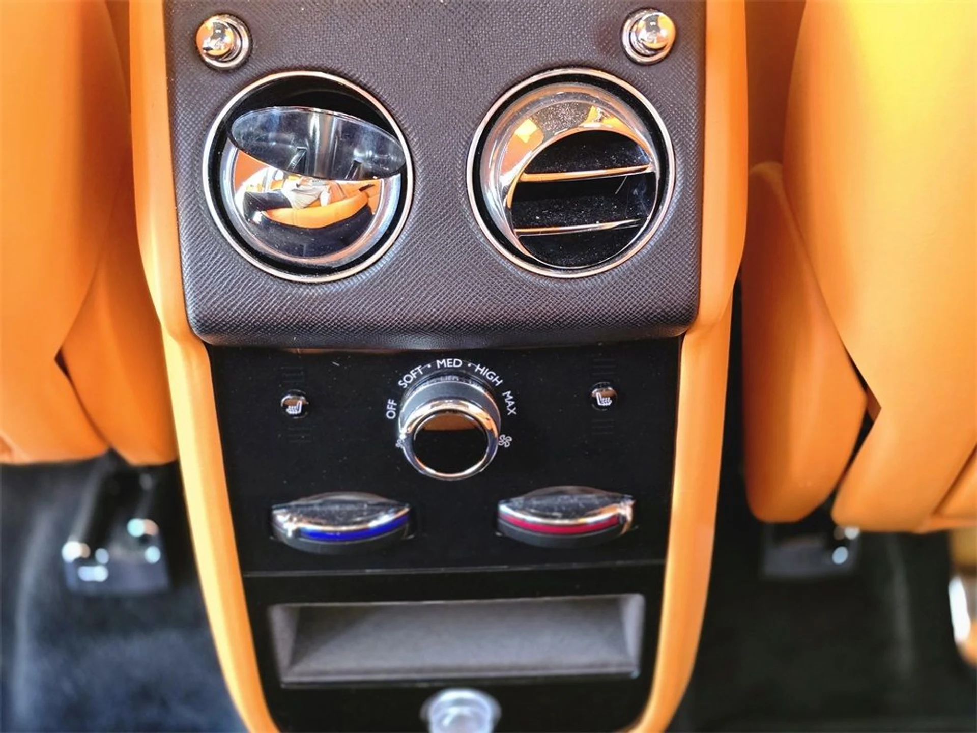 mph014_1120086503_6aa9269149b3d0787572a200a8fddded_e084223898