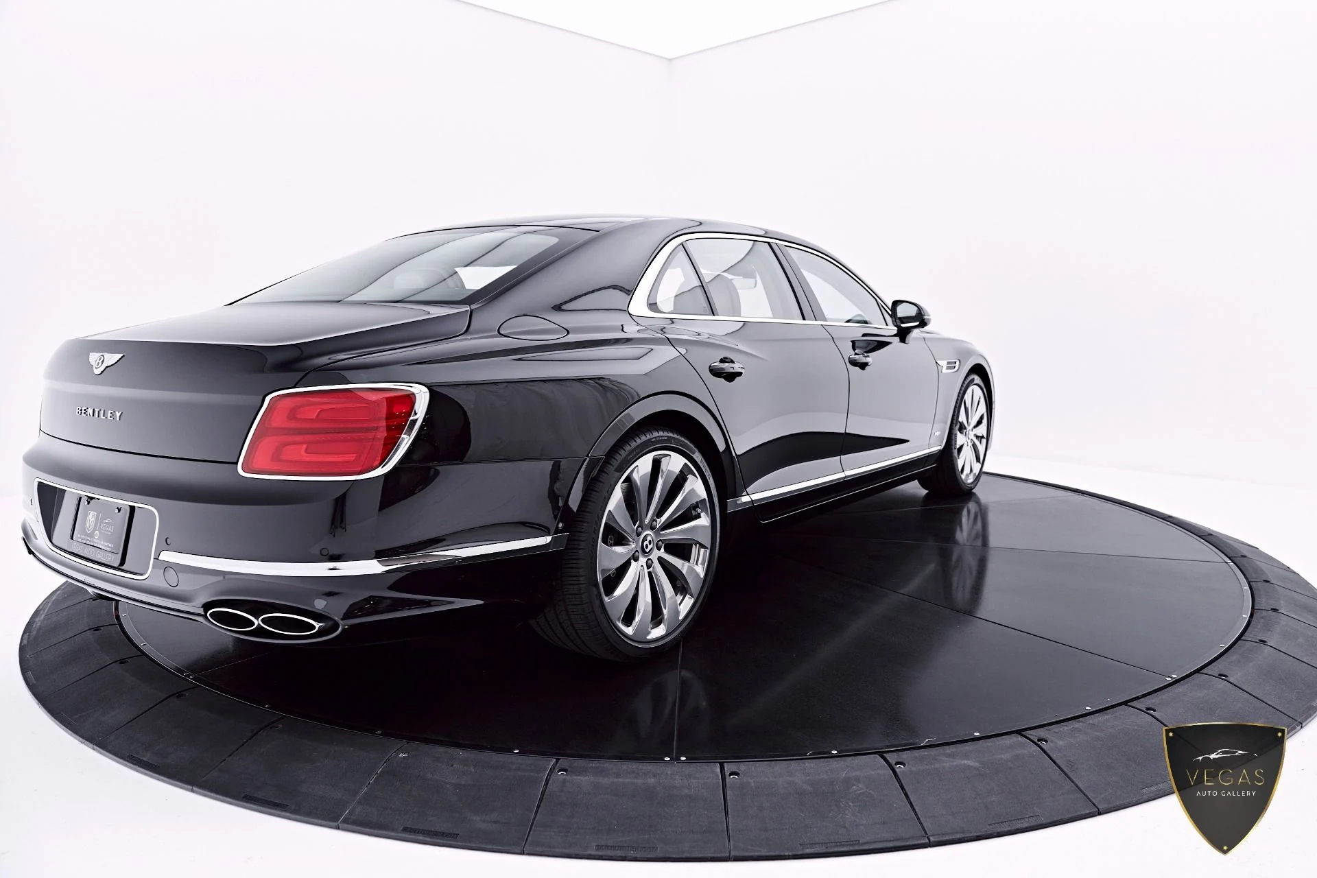 mph014_112386517_Used_2022_Bentley_Flying_Spur_V8_1782495049_c577cb0afd