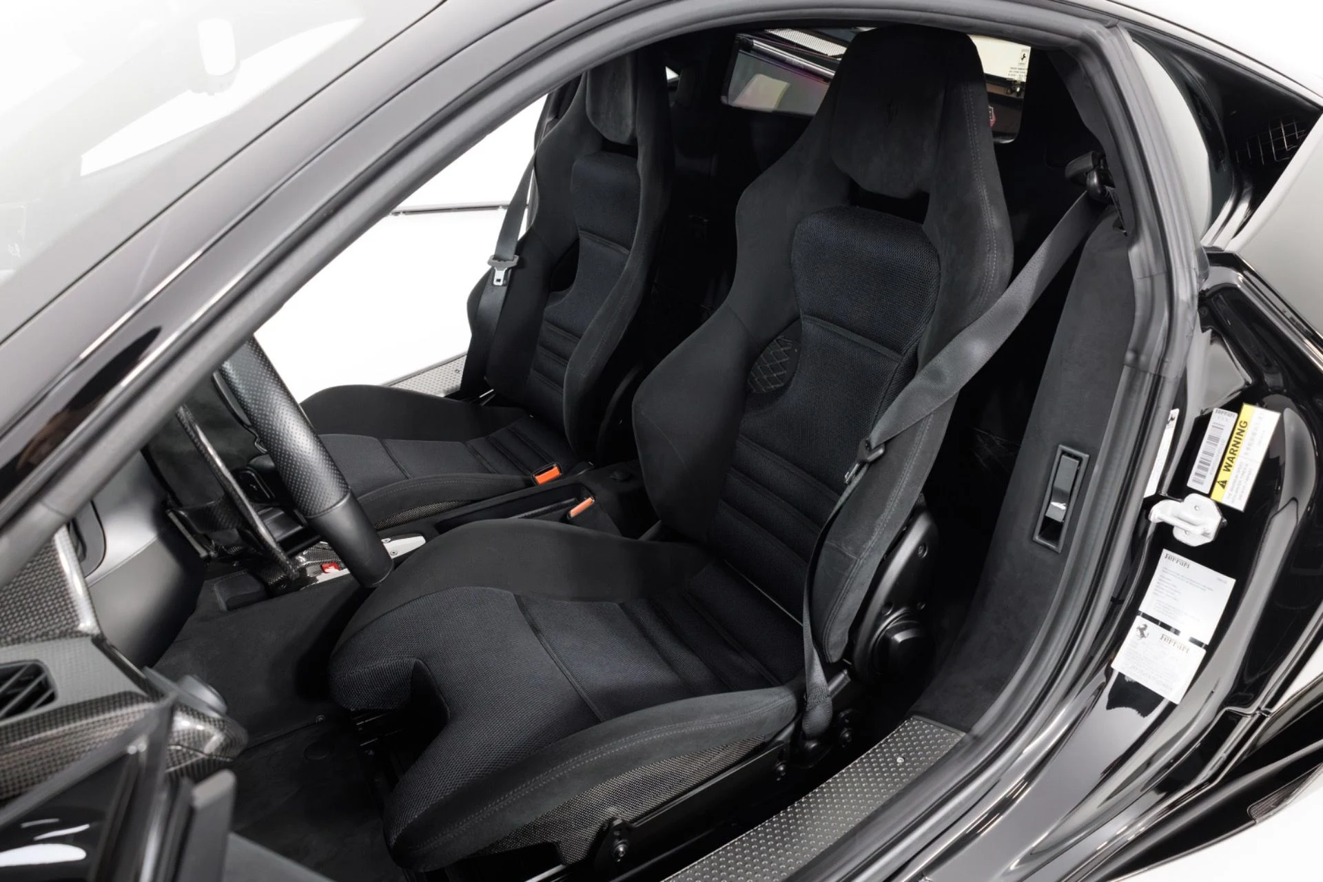 mph014_1133528720_Used_2015_Ferrari_458_Italia_Speciale_1788908391_08da37f0ab