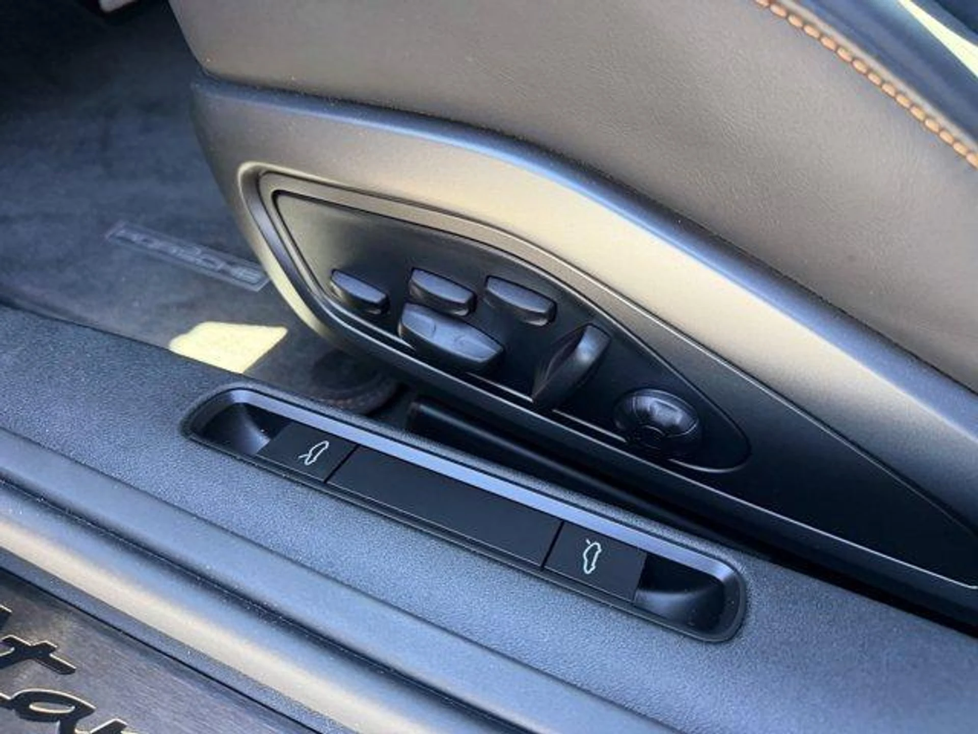 mph014_1134777082_M_Oamx_RT_f_Os2jc_MPE_Ams_JU_0my_TY_2e73194f2c