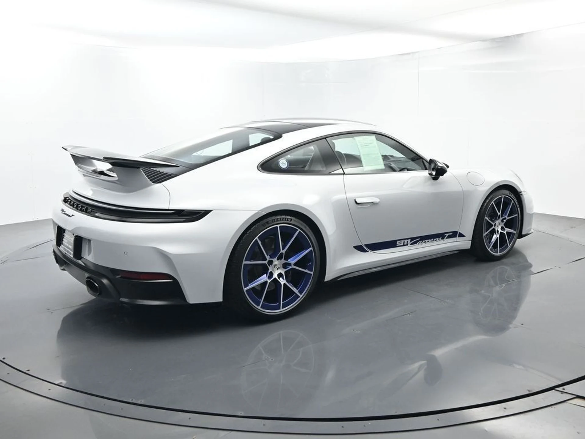 mph014_1135658600_ef428b458828d7c40f657ef49465e5f1_54755351bd