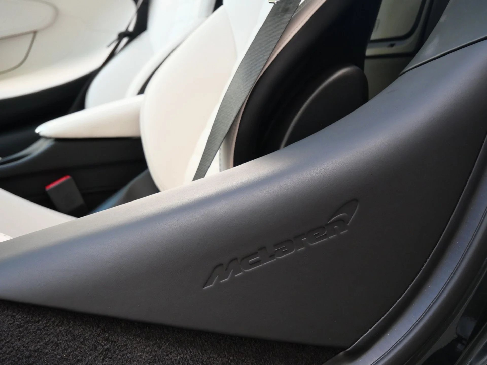 mph014_1143745515_ddfa43230db3e349258d2f9929e4163dx_4feb1620af