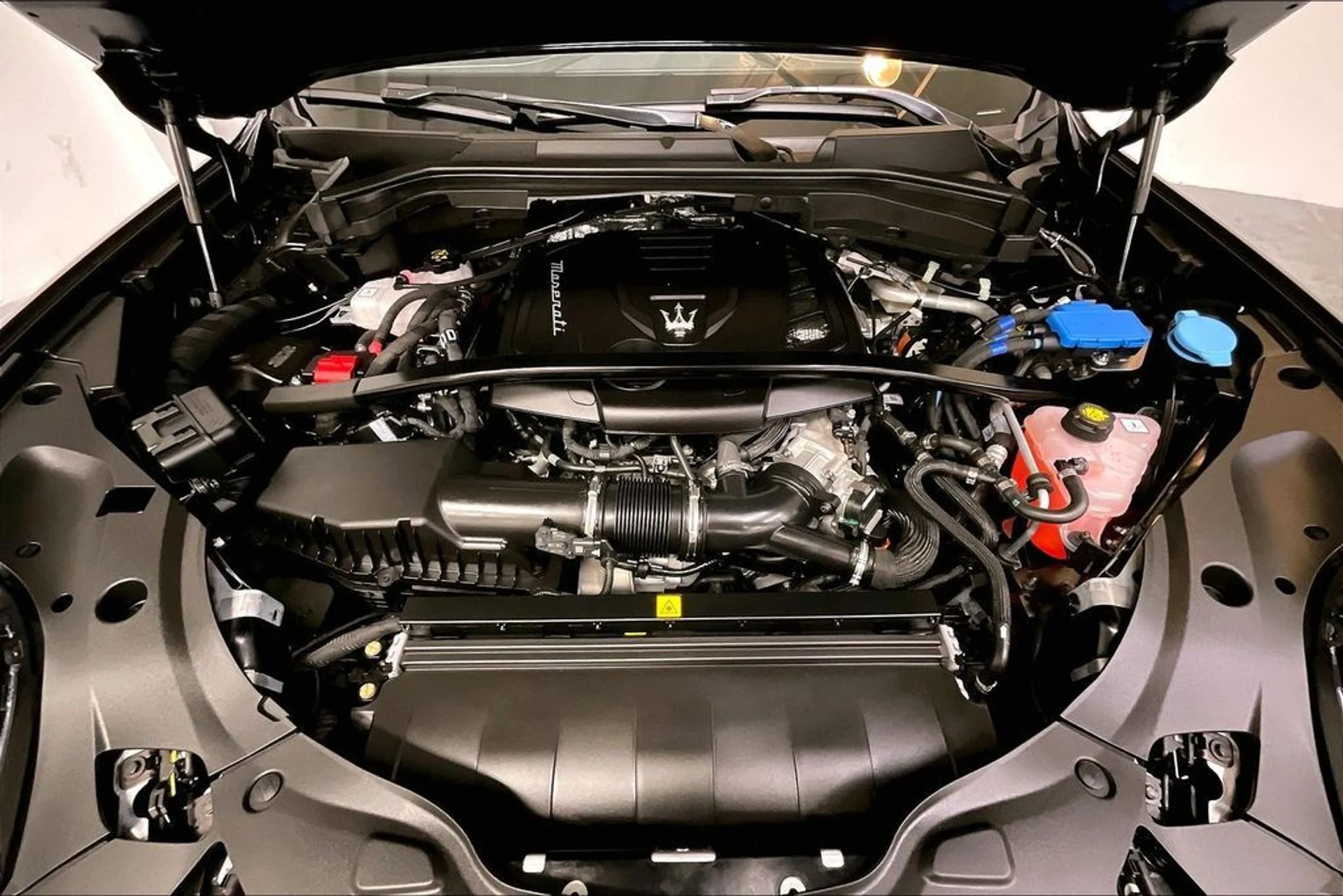 mph014_1147386010_37e314b8a041d9759e2aee32a5049a39x_ef4b16fa2f