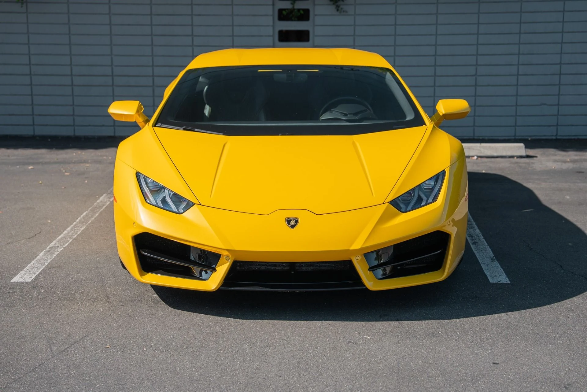 mph014_1149345293_Used_2018_Lamborghini_Huracan_LP_580_2_1762289056_c12c87e1b8