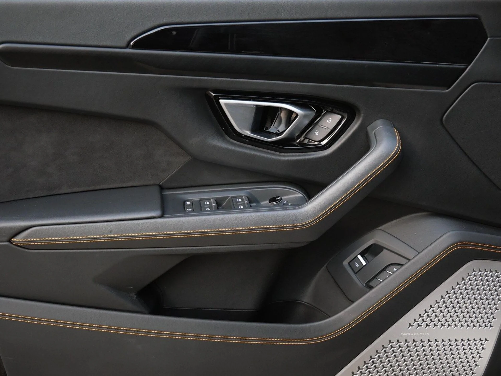 mph014_115525836_4cac7824251fd356a5c7d7ba1b797888x_a586393ac7