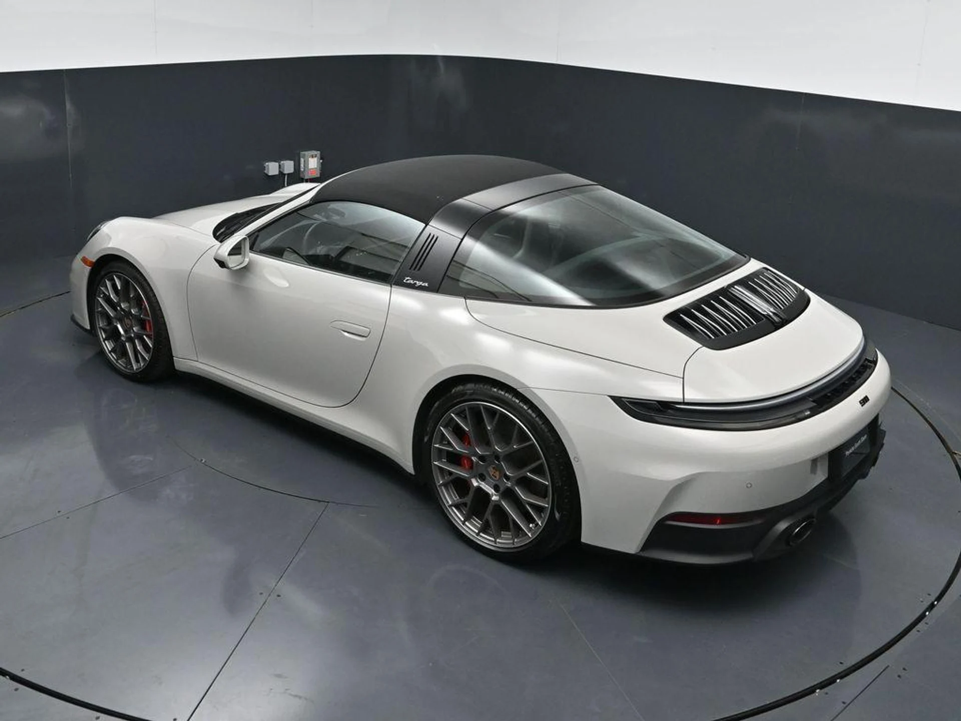 mph014_1157990210_gnj_Wzeo_SI_Zk_ET_d_GD_9bh_Qt_IJ_Wl_M_a970a31f2b