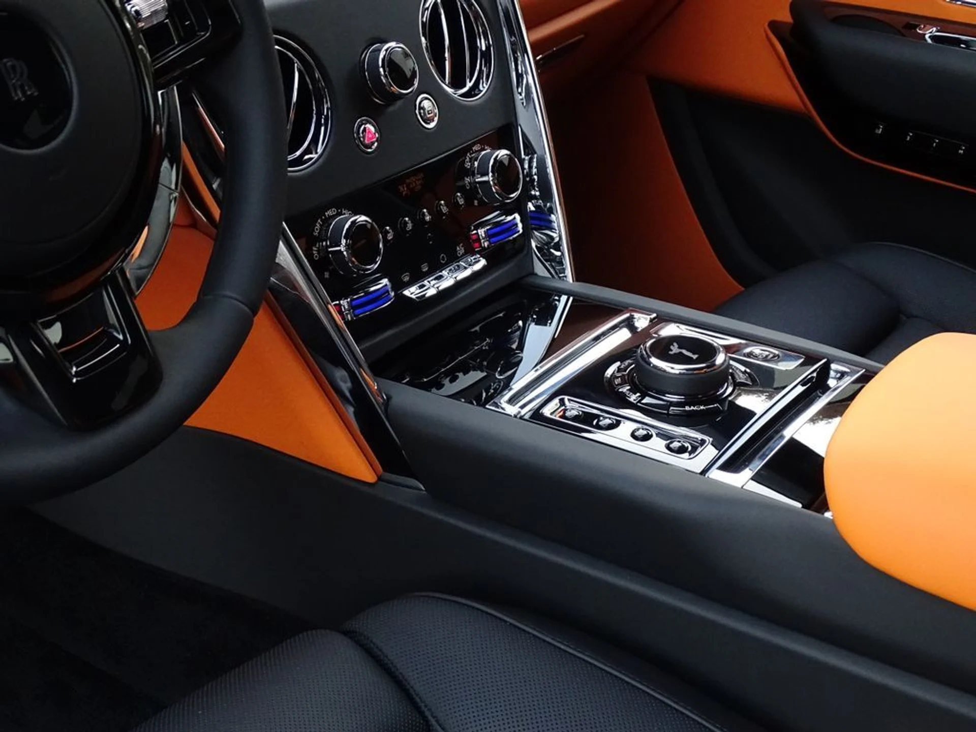 mph014_1158994571_adedab3b0e4690a728219c9612e51184x_ee29048af4