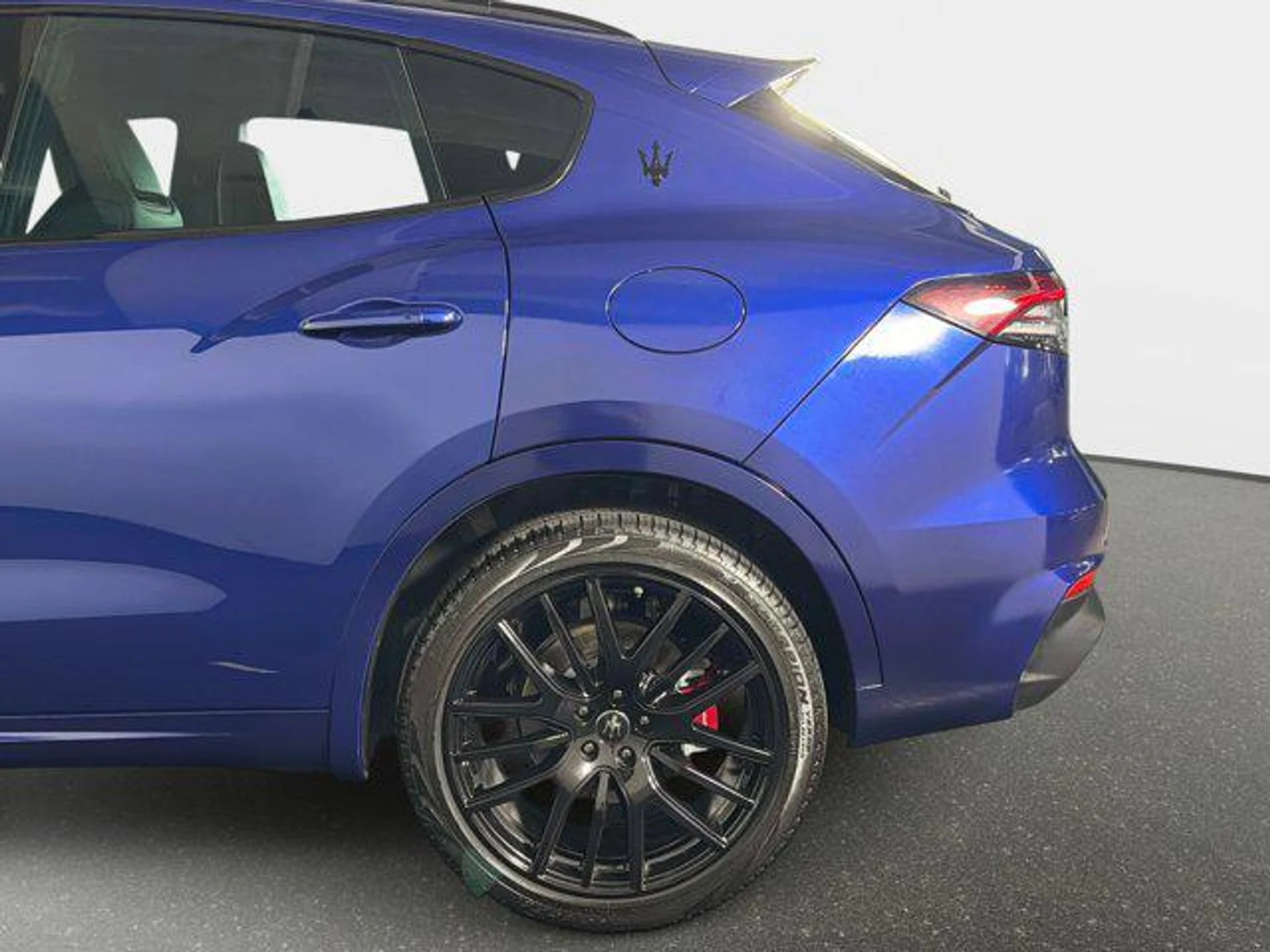 mph014_1159621142_M_Vguyy_If_Wh2dxr0u2_Dd0_BN_so0_c1051c15a3