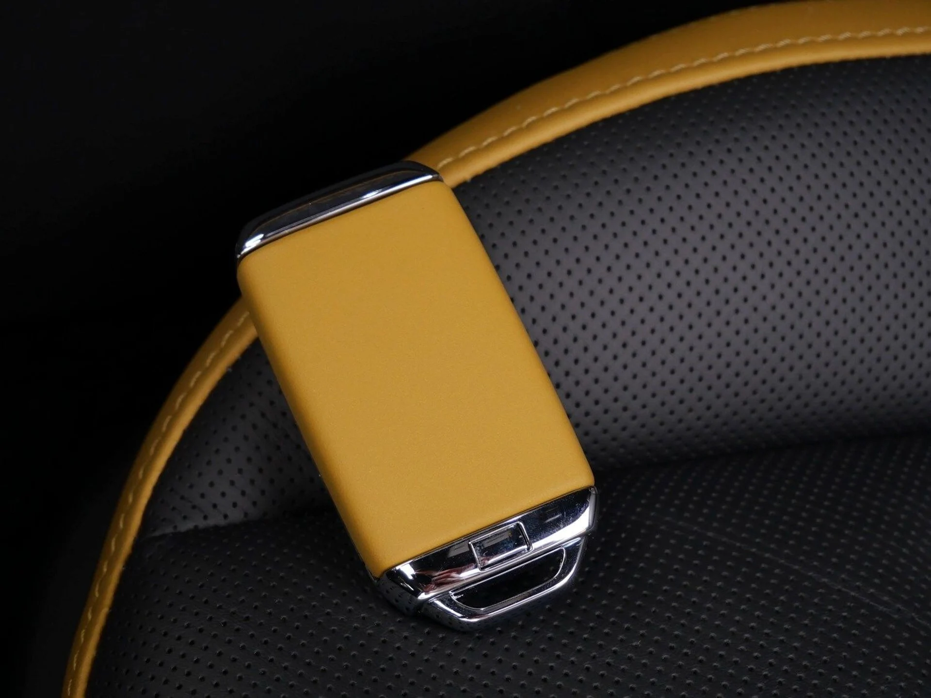 mph014_1161289340_f4c9827fc0489b684698aa60bd57f506x_65d74ea74d