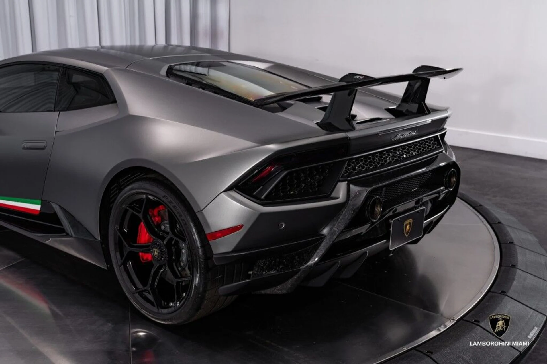 mph014_1165343380_5573ee73fb920e27fd7fb8182c587393_879e5a40e0