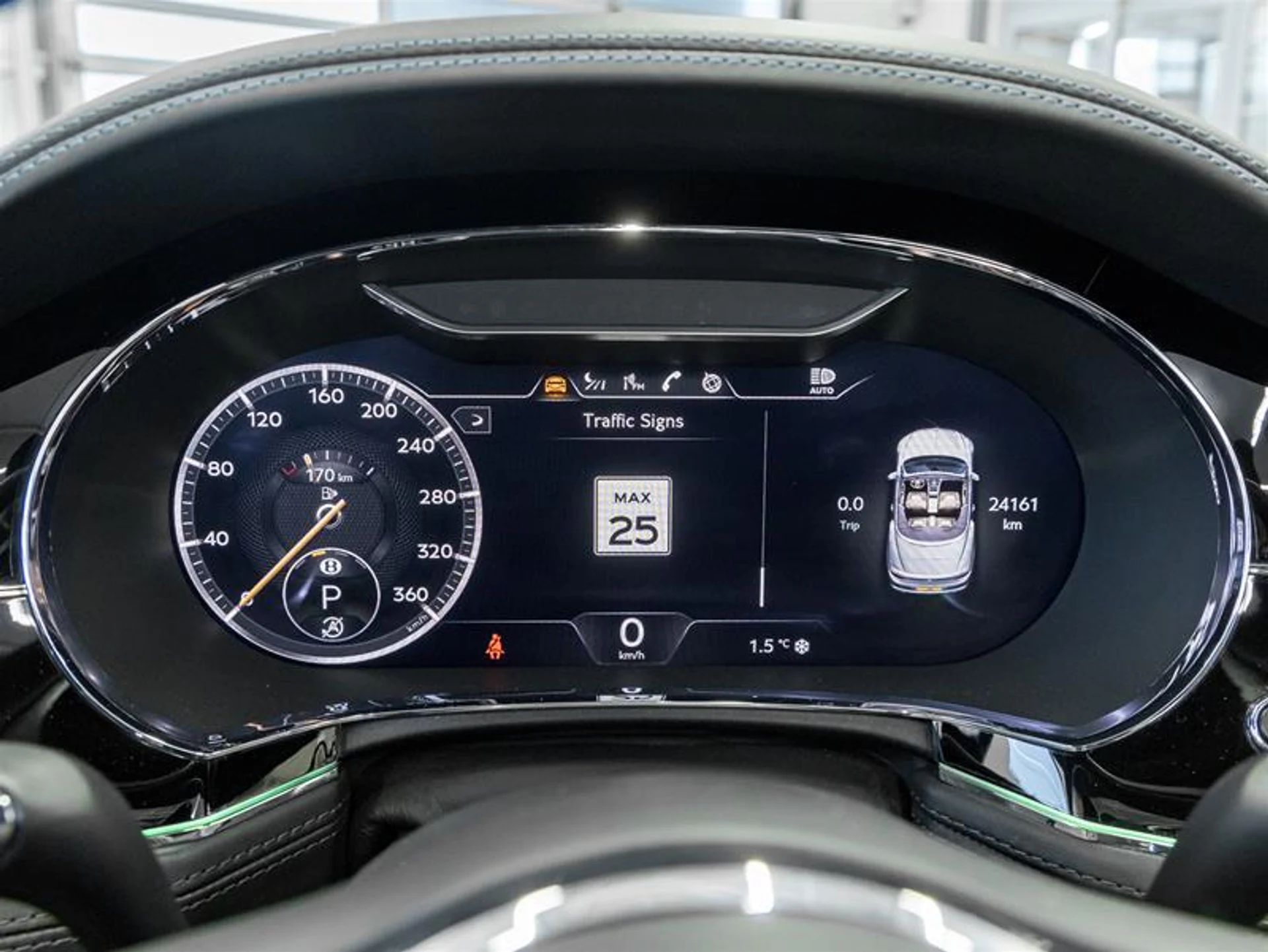 mph014_1166136392_11642317_1585477345_08d9dc518b