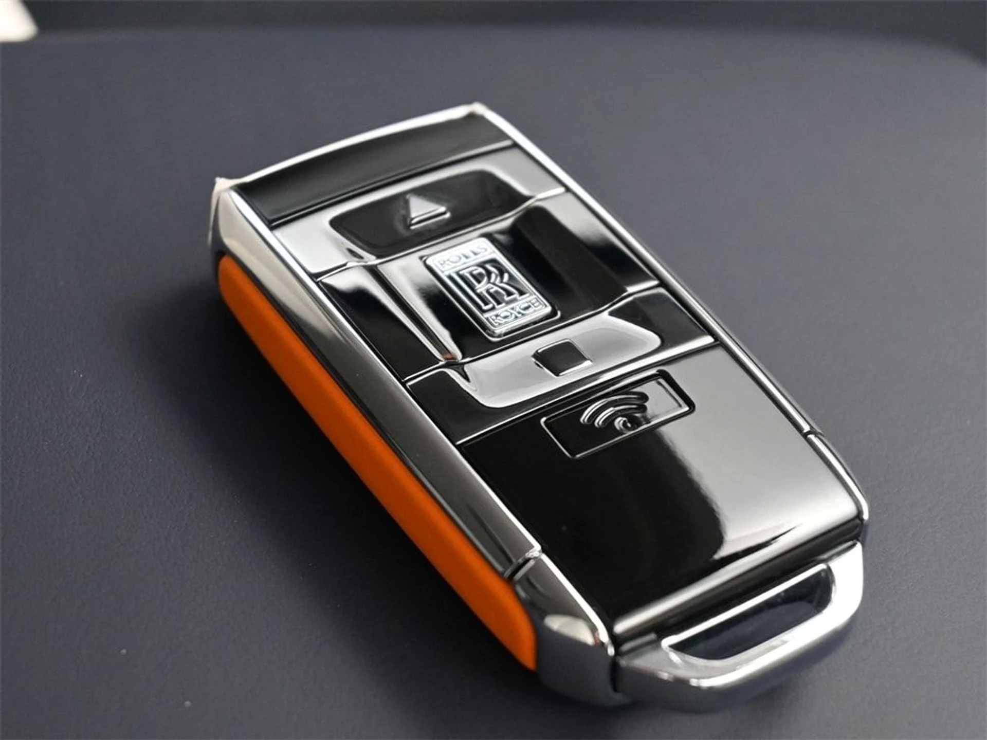 mph014_1184454057_ad8ce0bf78e01815a5df96402e3fec59x_48ae866a93