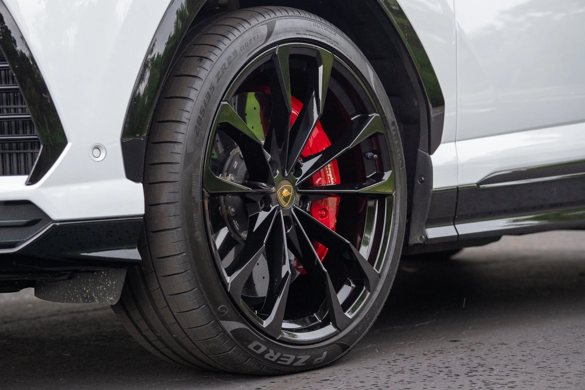 mph014_1186140004_Used_2022_Lamborghini_Urus_1758159837_522d1fc654