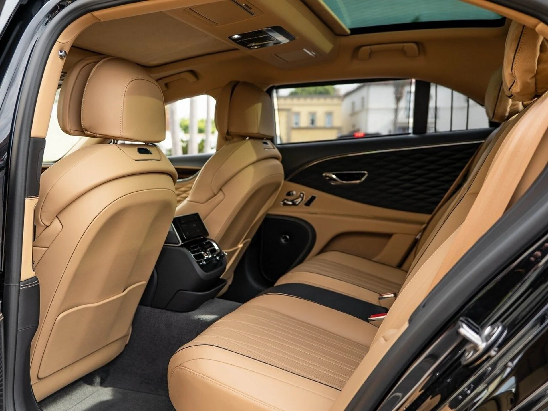 mph014_1191859132_bb8ba0d6bc4a6709a9db44e02e12bd2dx_b453a5761d