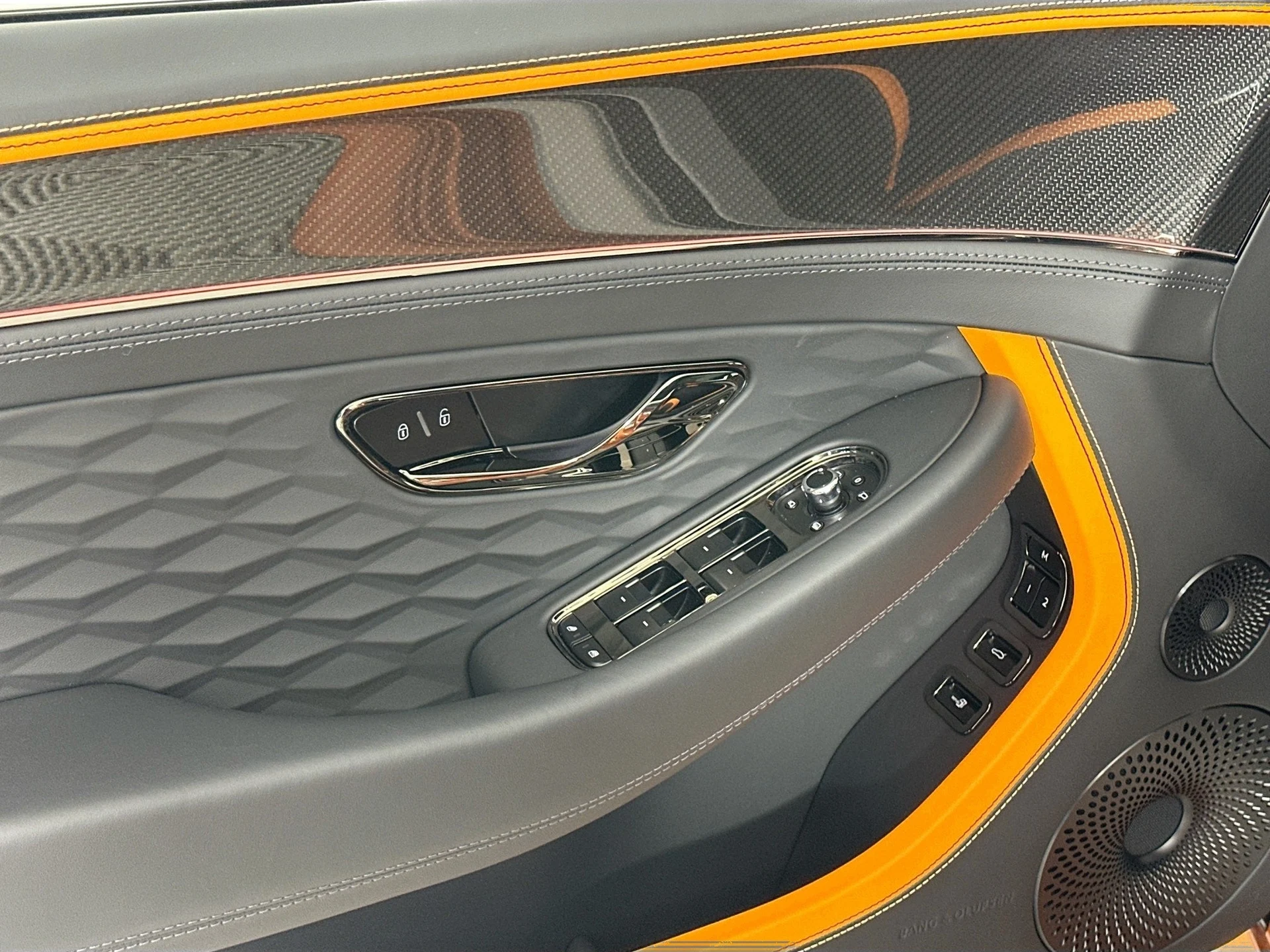 mph014_1201542598_15_d04e12a7e7