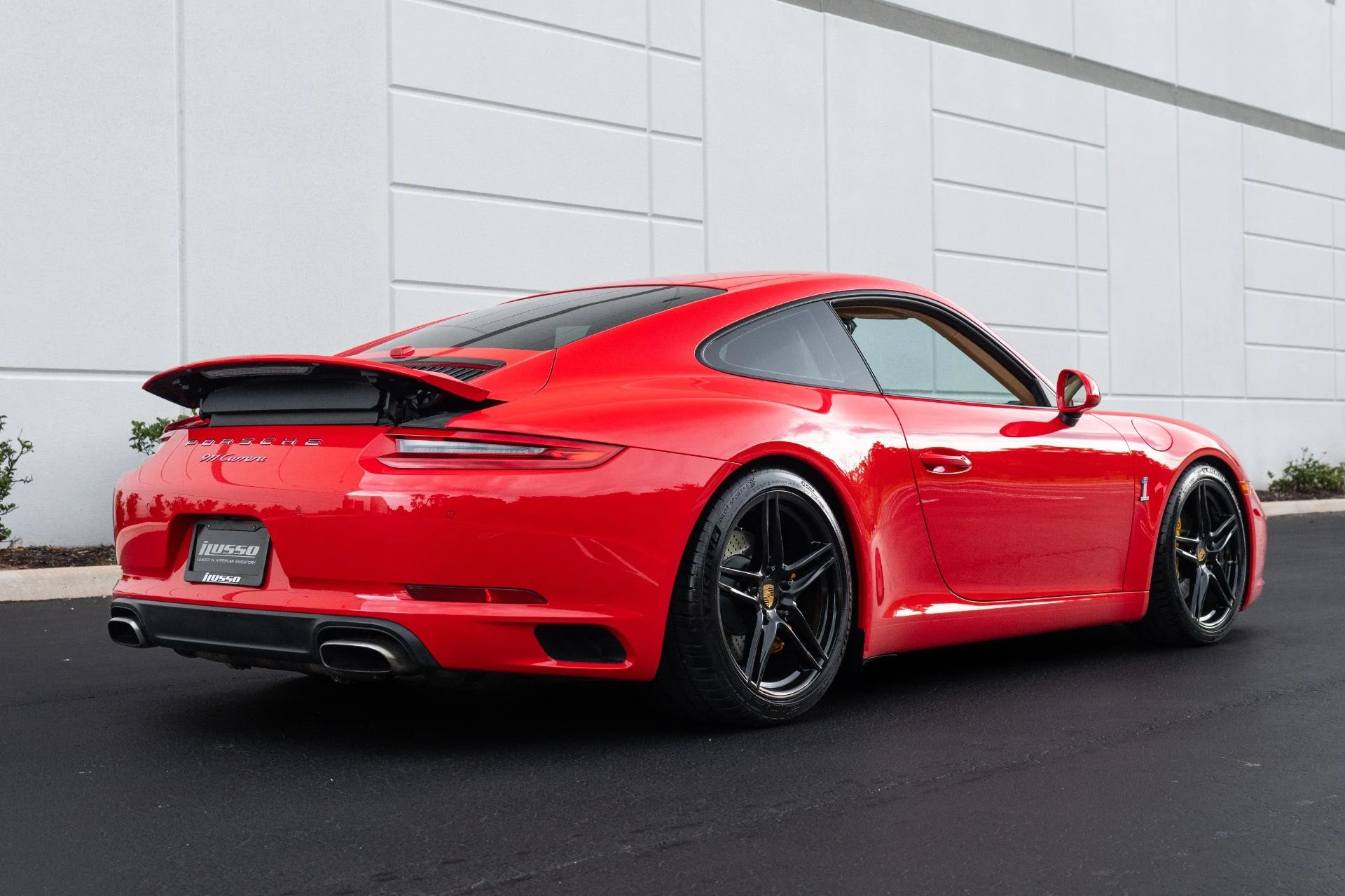 mph014_1214182968_Used_2017_Porsche_911_Carrera_1778631972_ff1c5f2150