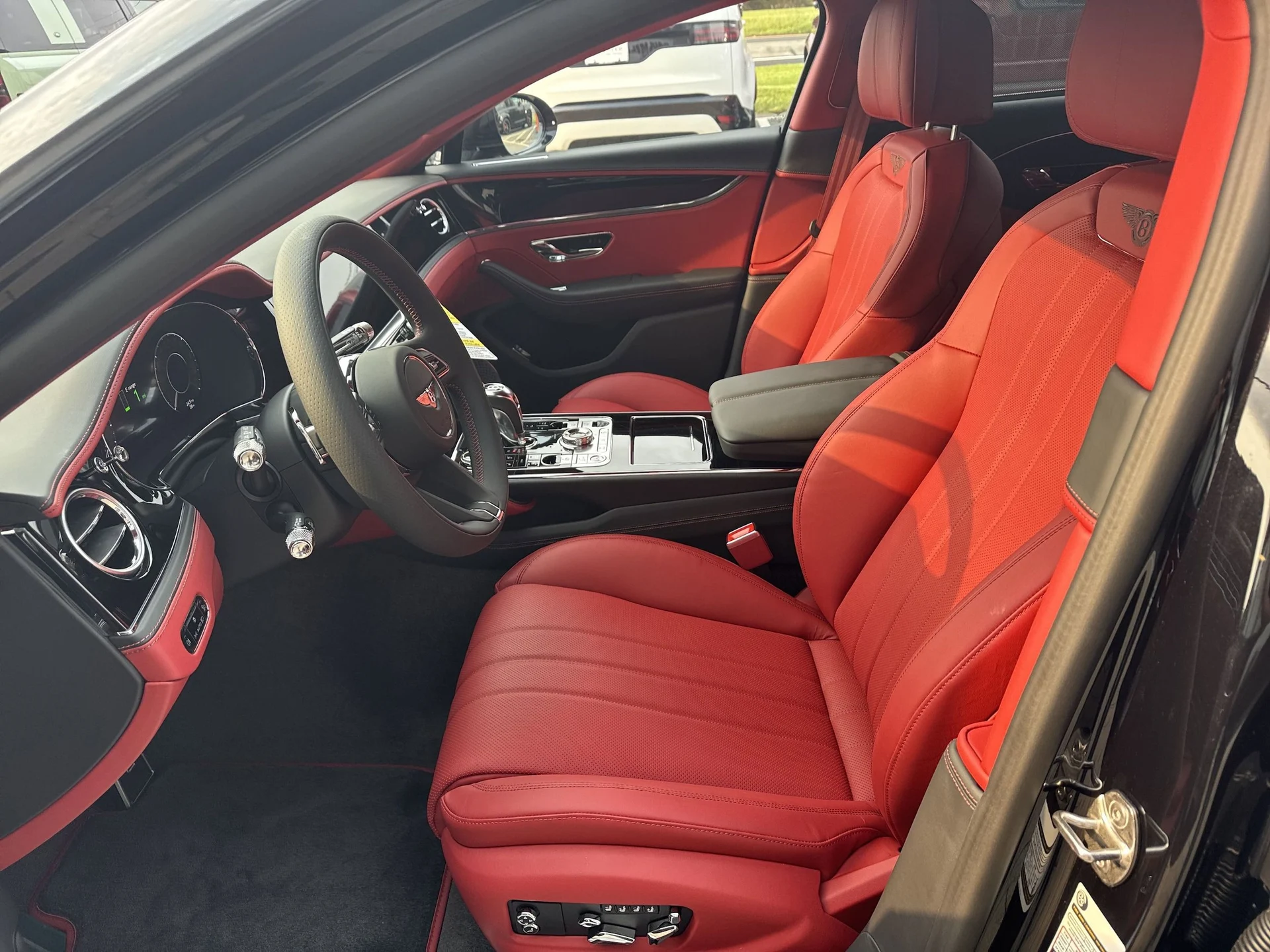 mph014_1218632604_51eb098b142585c375c9226b12546ee4x_0f2e8db202