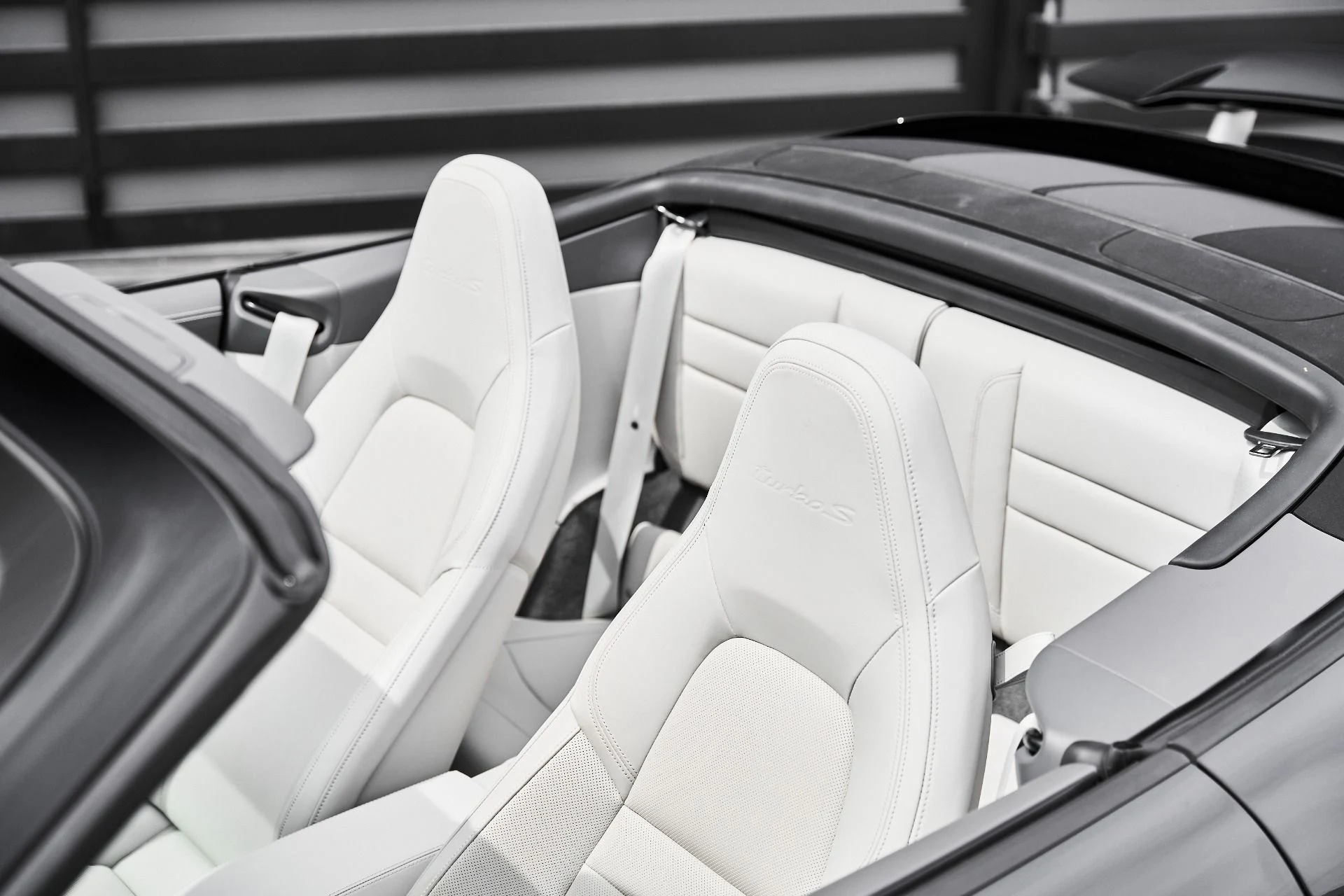 mph014_1223338959_Used_2024_Porsche_911_Turbo_S_1774923274_4b9fd87d1b