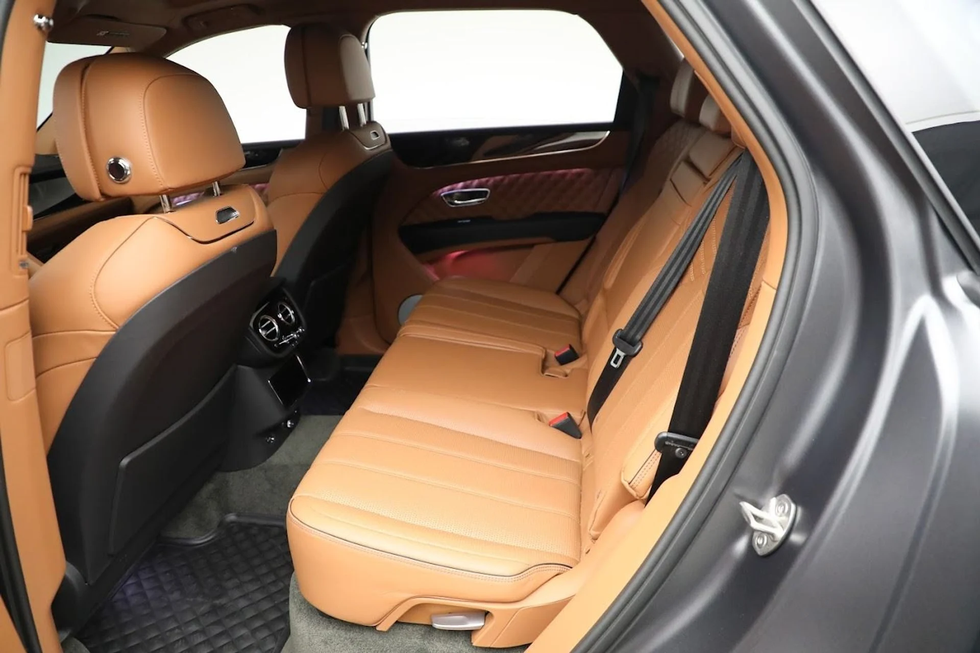 mph014_1224595203_Used_2023_Bentley_Bentayga_S_V8_9bdef0e565